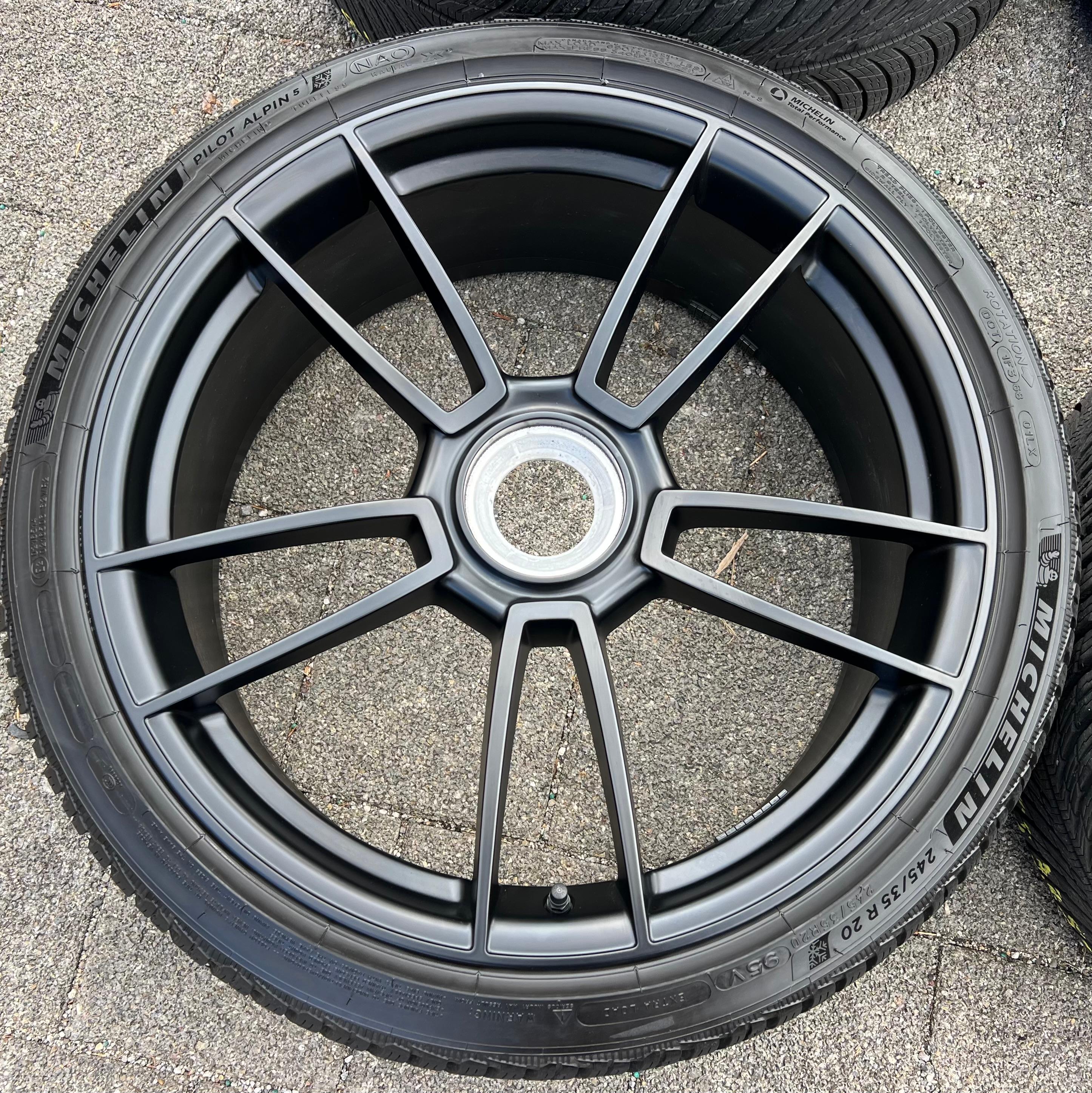 4 RUOTE IN ALLUMINIO ORIGINALI DA 20" E 21" PER INVERNO PORSCHE 911 992 GTS CON CHIUSURA CENTRALE CENTERLOCK
