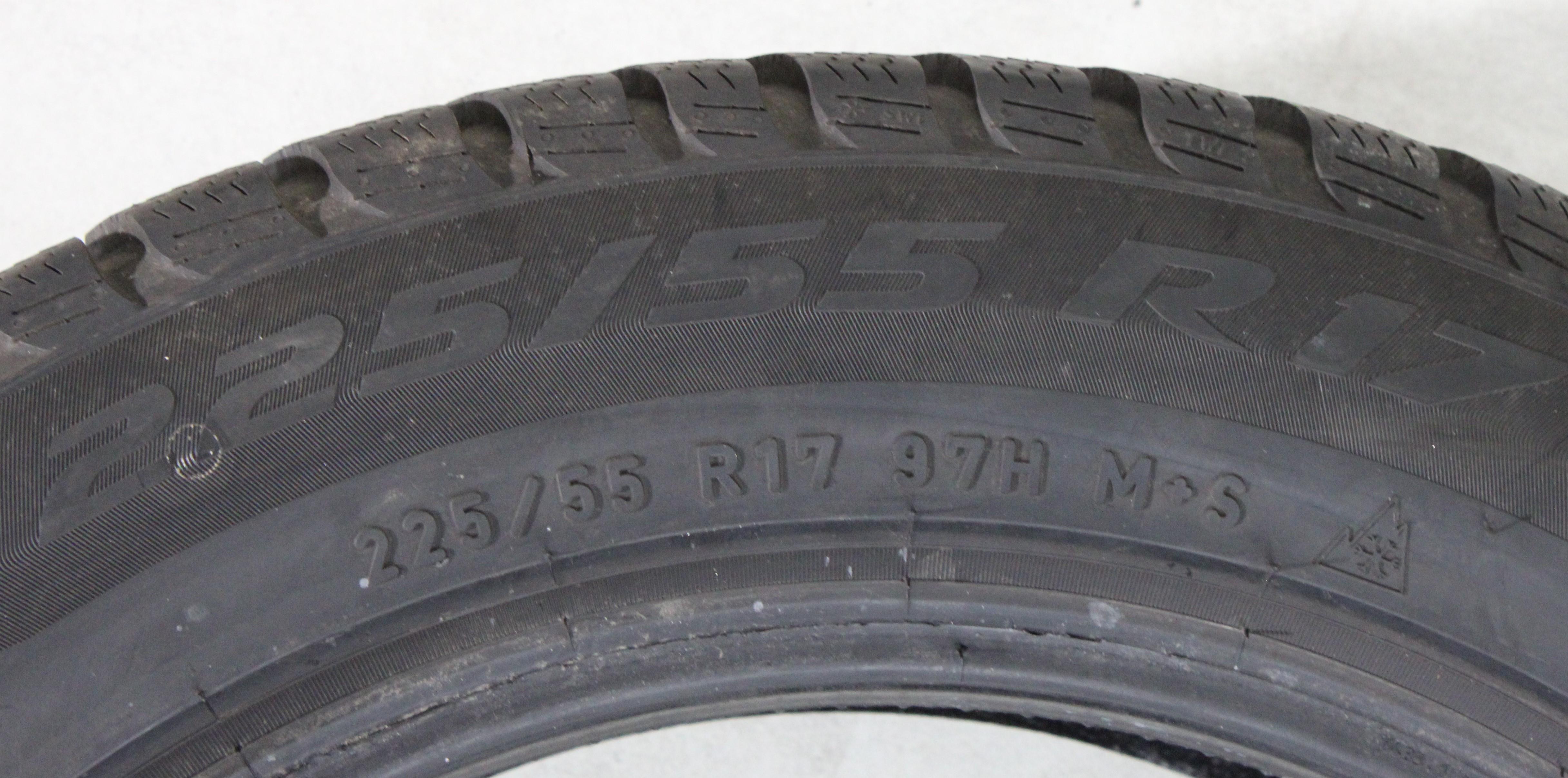 1 x 225/55R17 97H pneumatico invernale Pirelli Sottozero 3 * Runflat 7-7,5 mm 2022