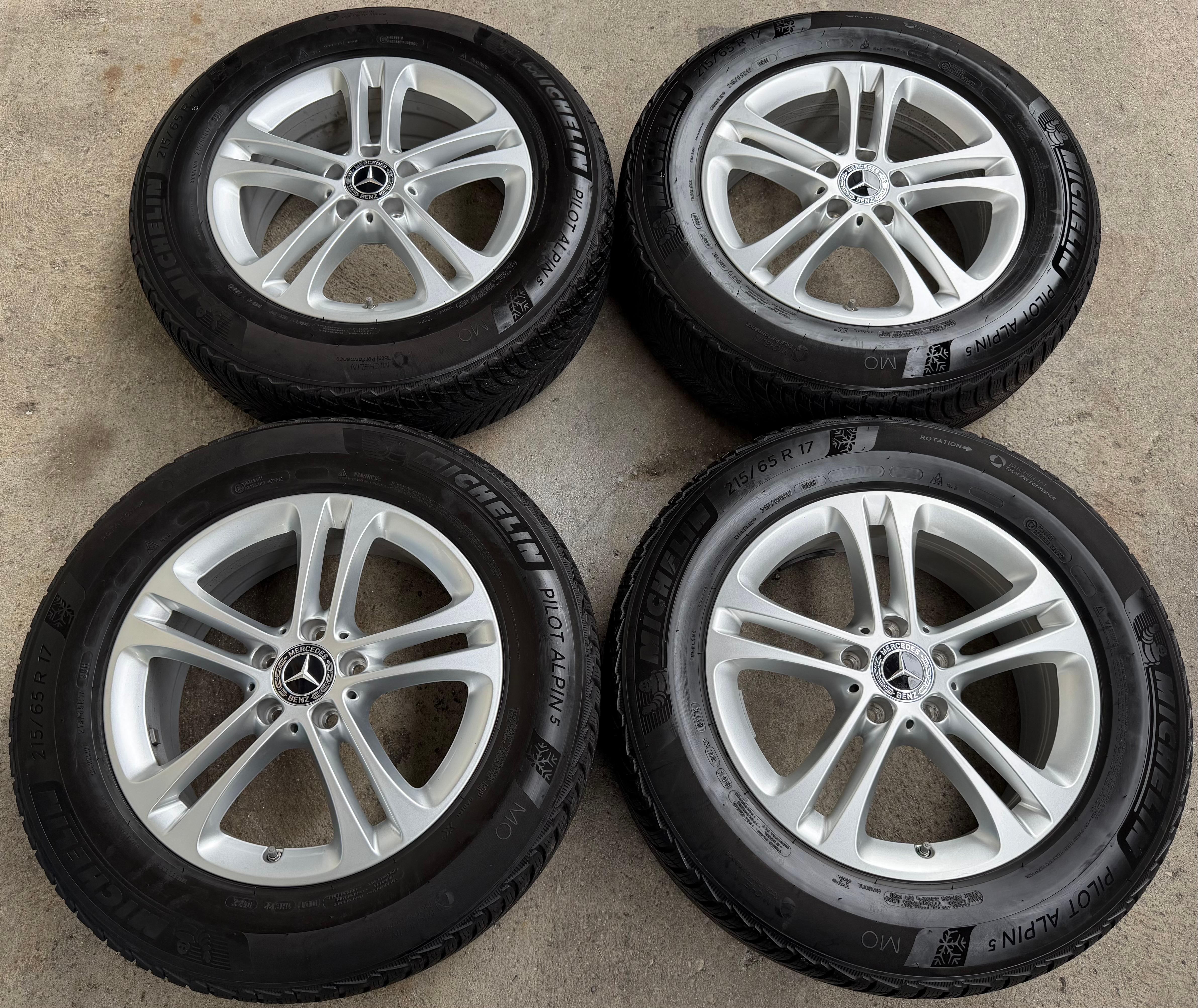 4 Original 17" Alu Winterräder Mercedes GLA H247 GLB X247 215/65R17 99H RDKS 2024