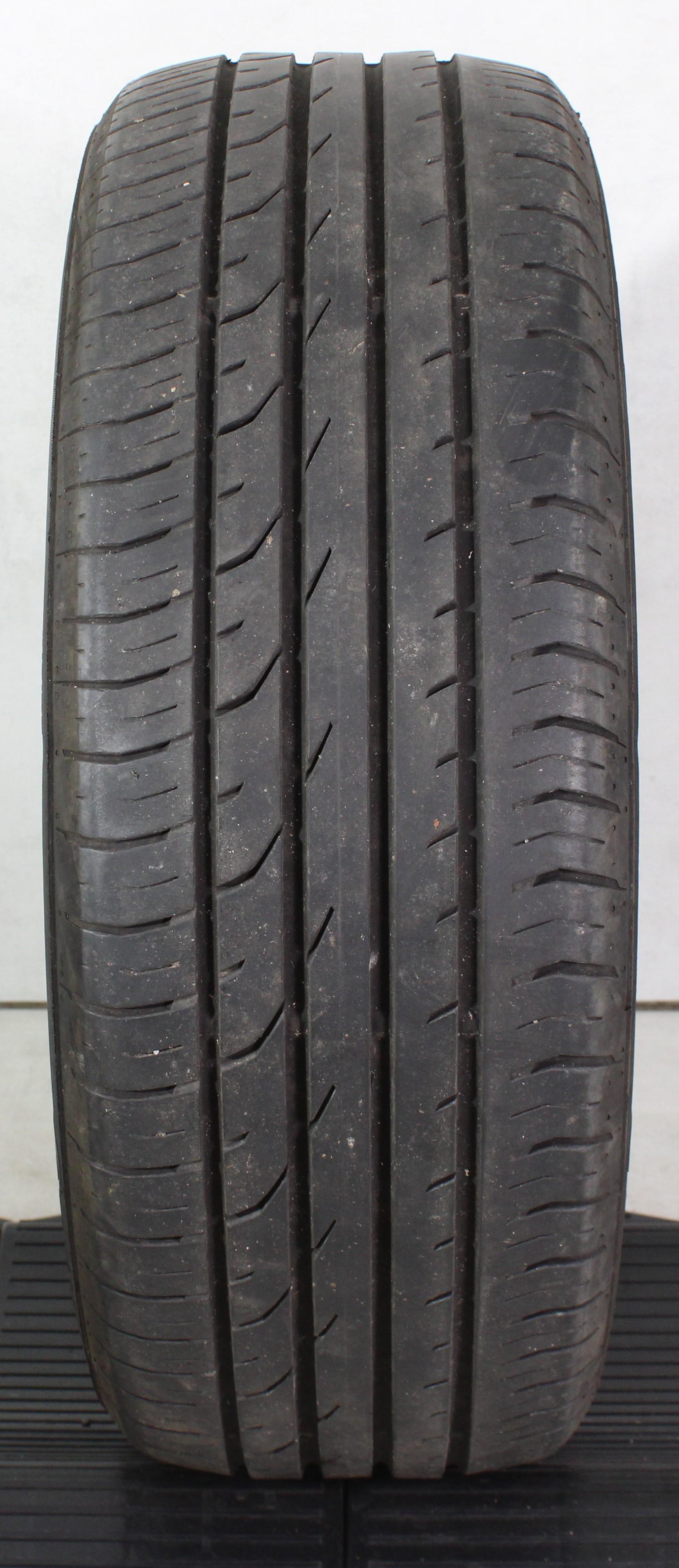 1 x 215/60R16 95V Sommerreifen Continental Premium Contact 2 in der Mitte 6,5mm und auf den Schultern 5,5mm. 2017 Seal