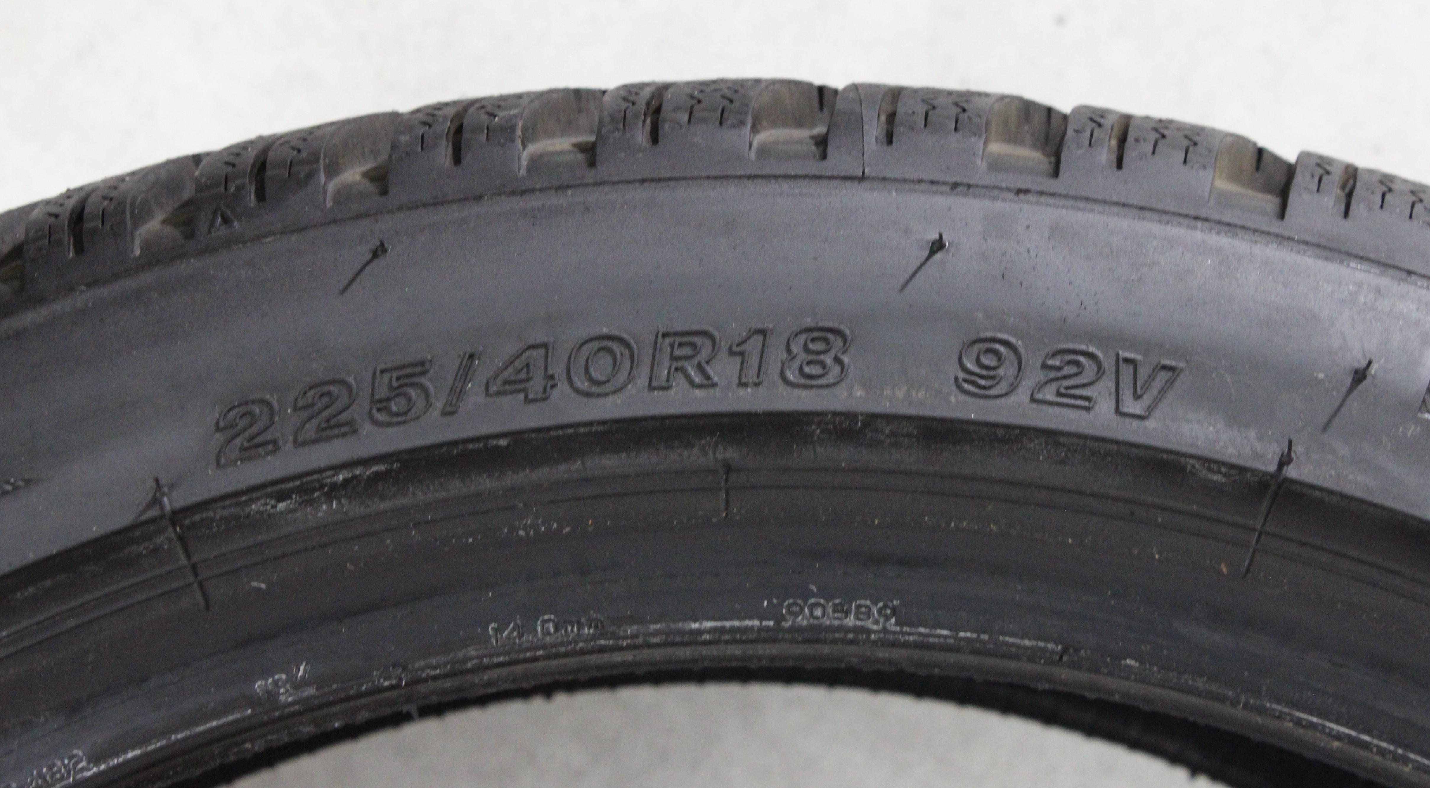 2 x 225/40R18 92V Winterreifen Firestone Winterhawk 4 NEU 2025