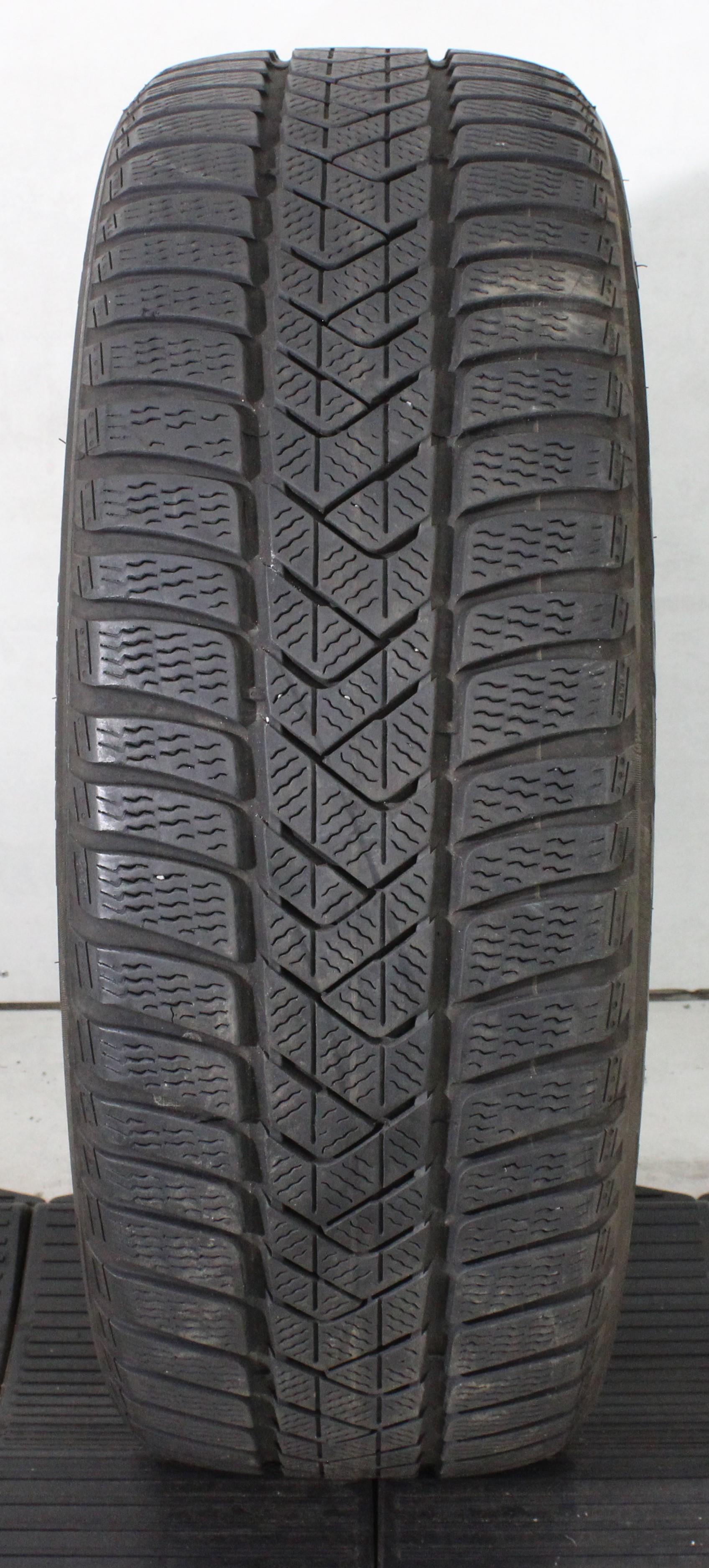 1 x 225/55R17 97H neumático de invierno Pirelli Sottozero 3 * 5,5mm 2021