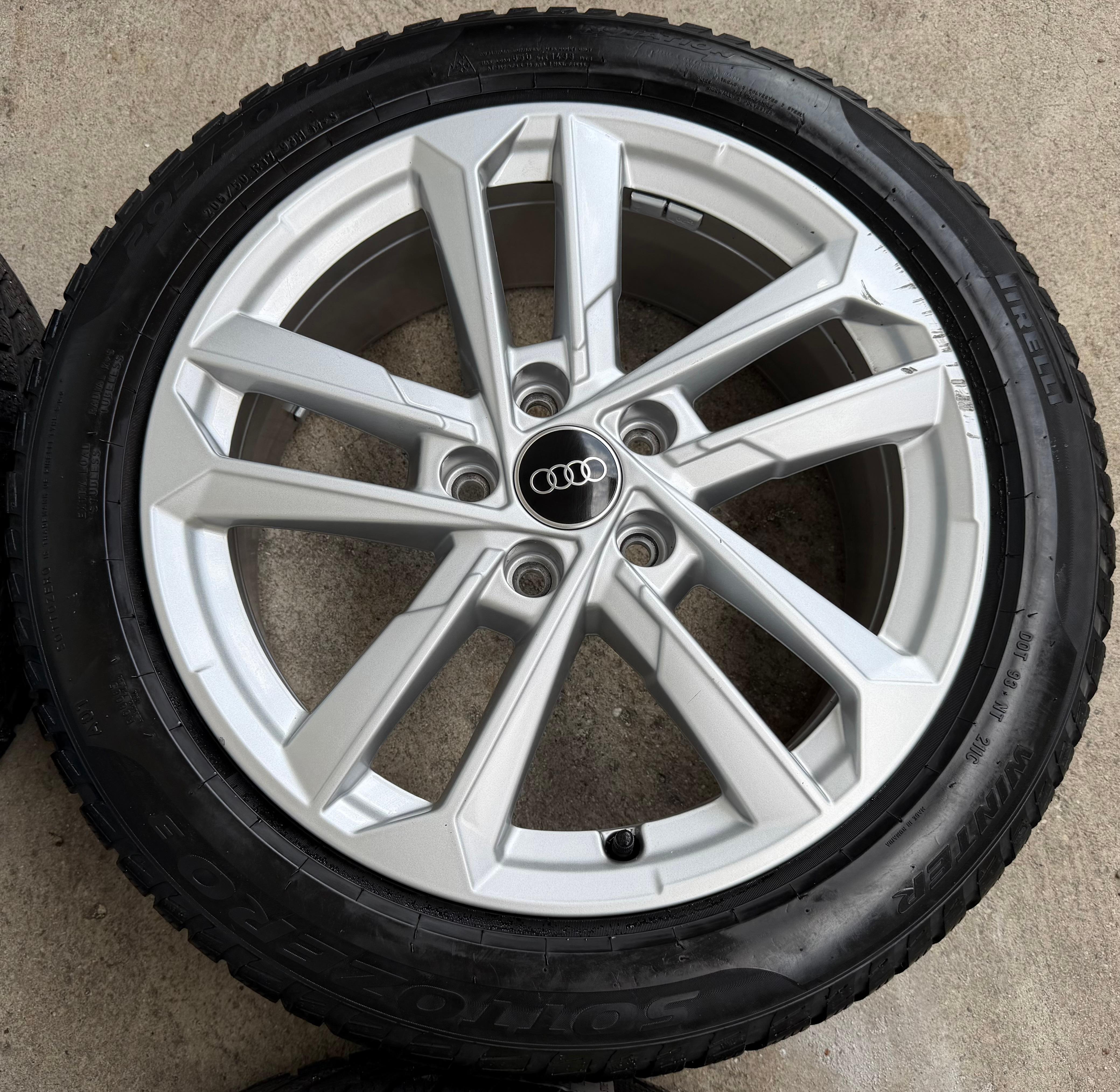 4 Original 17" Alu Winterräder Audi A3 S3 8Y 8Y0601025L 205/50R17 93H Pirelli