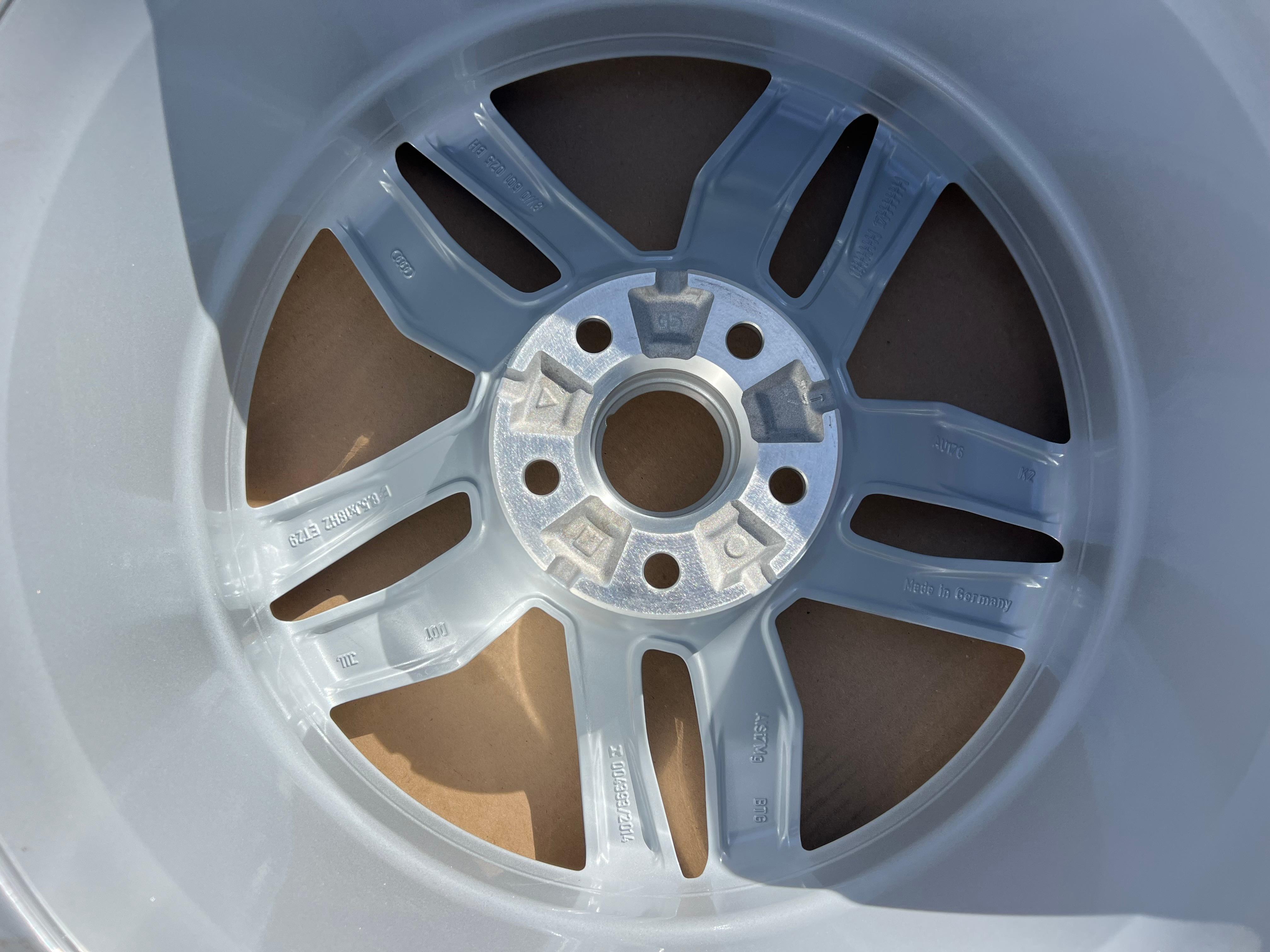 1 X ORIGINAL 18" ALUFELGE AUDI A5 8W 8W0601025BH 8,5x18 ET29 FREIHAUS