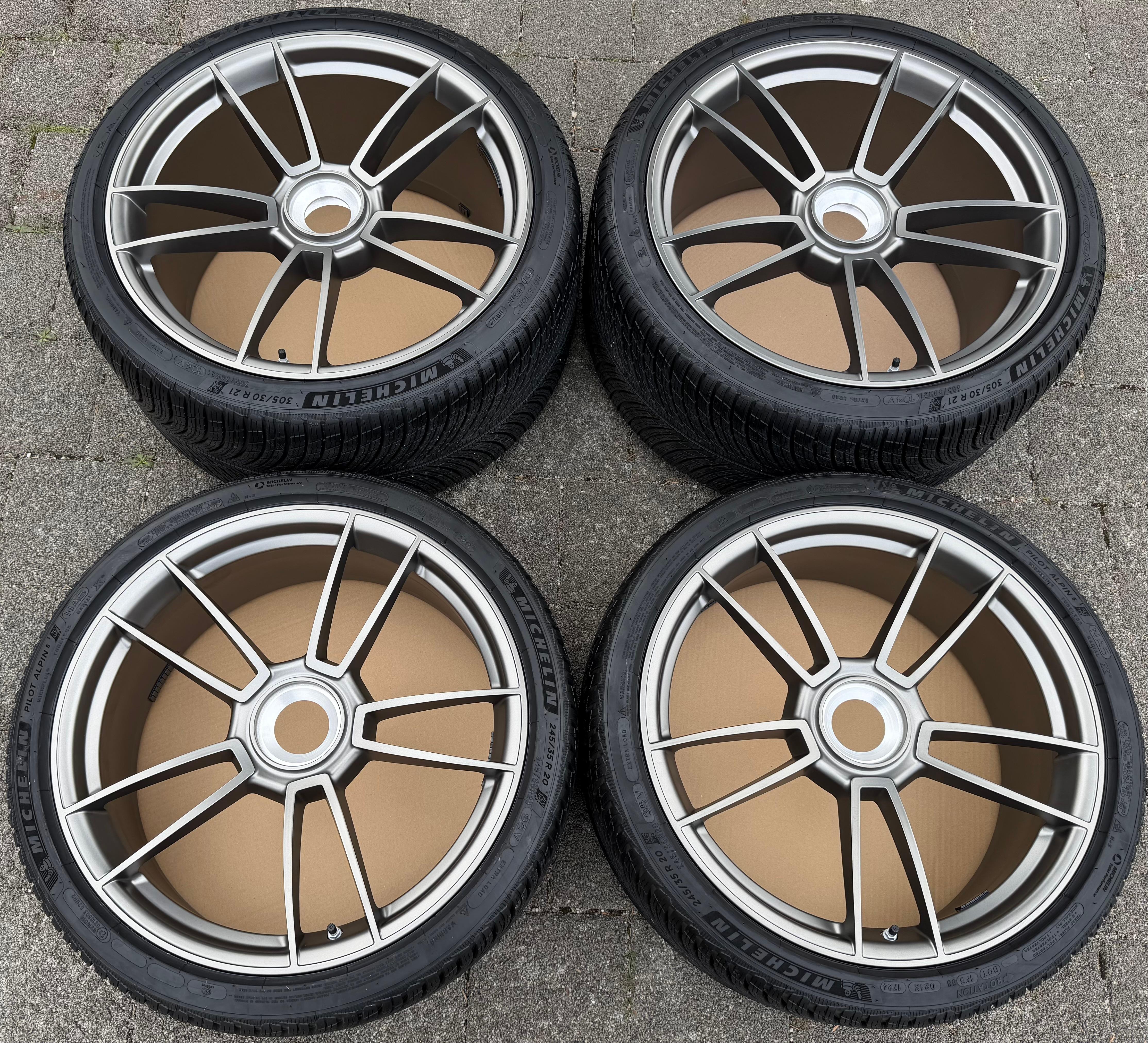 4 originele 20" 21" lichtmetalen winterwielen Porsche 911 992 Turbo S 992601025AB 992601025AC centrale wielmoer NIEUW