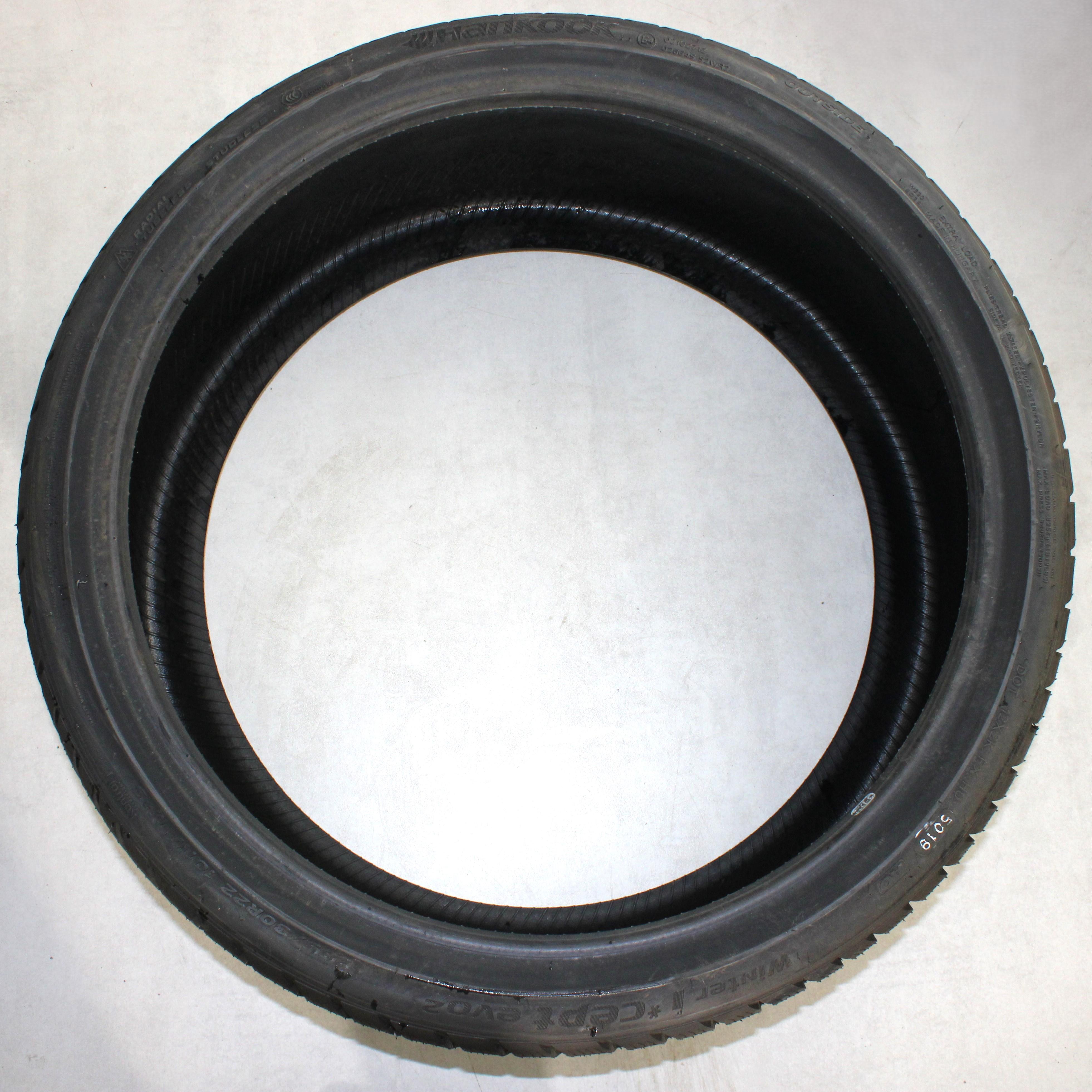 4 x 285/30R22 101W Winterreifen Hankook Winter I*Cept Evo 2 Volles Profil 2019 AO NEU Freihaus