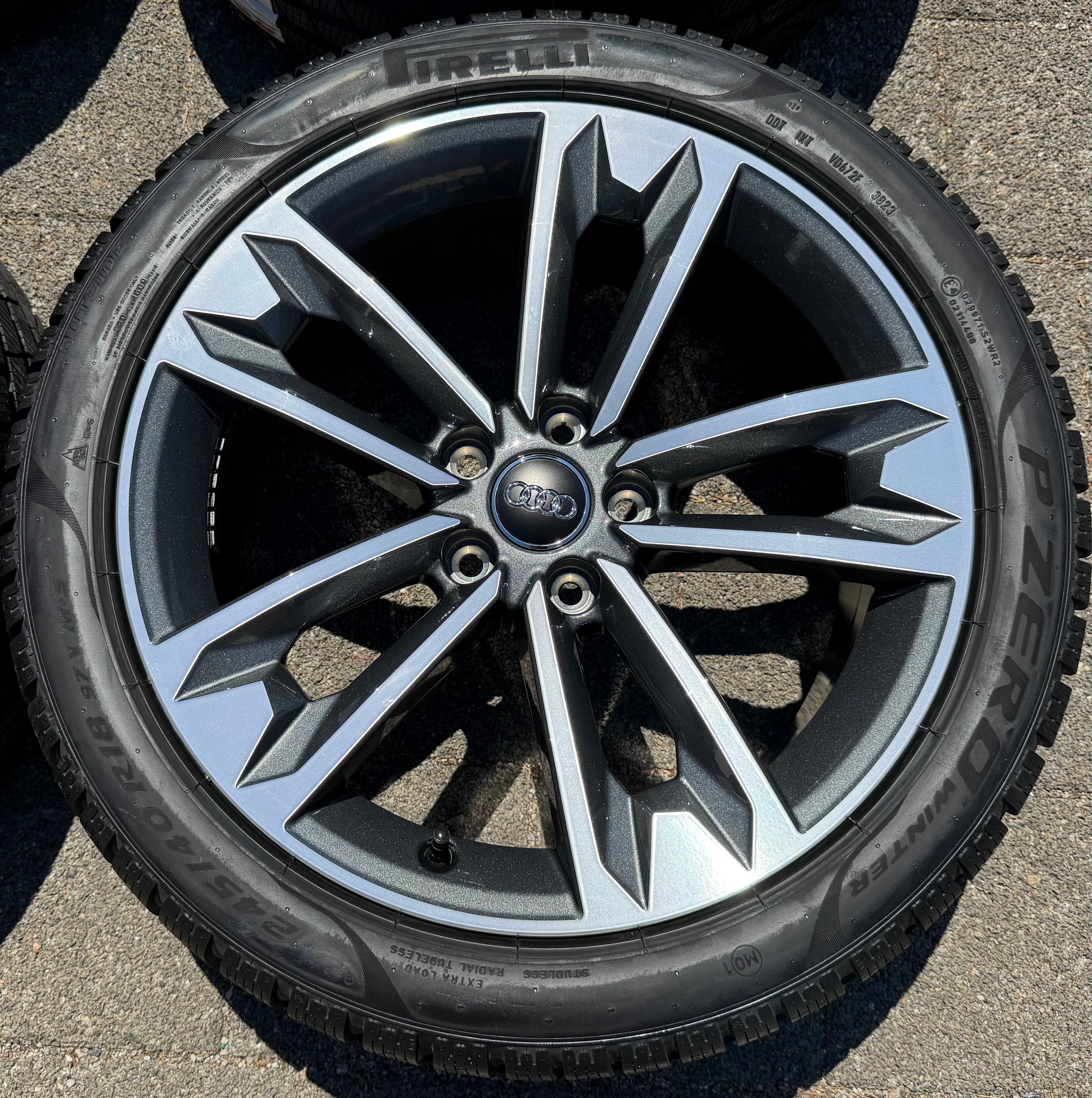 4 llantas de invierno originales de aluminio de 18" para Audi A5 S5 8W 8W9601025C 245/40R18 93V Pirelli, nuevas