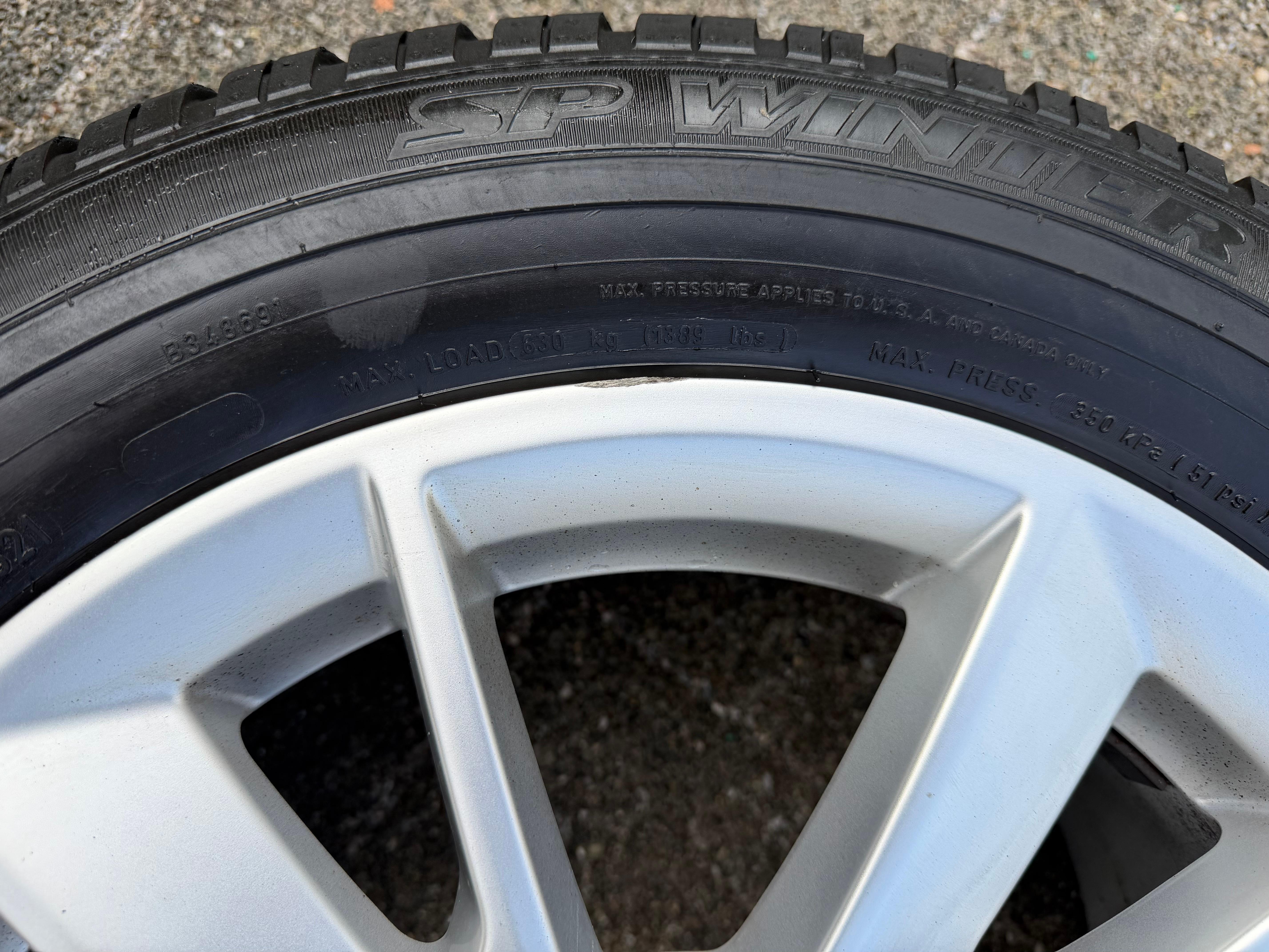 4 Original Alu Winterräder Audi A4 8W B9 8W0601025A 205/60R16 92H Dunlop