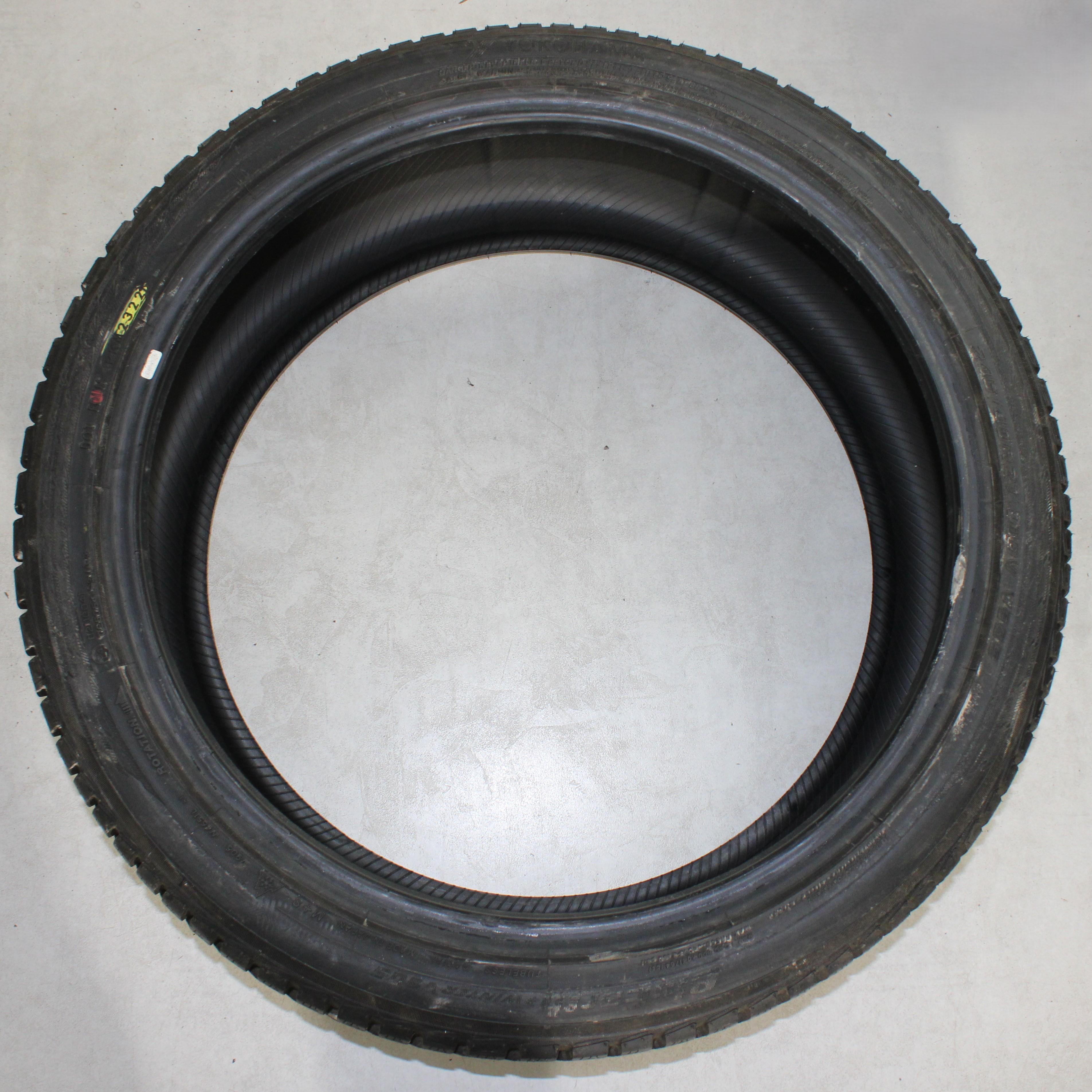 1 x 245/40R21 100V Winterreifen Yokohama BluEarth Winter V905 7-7,5mm 2022 XL