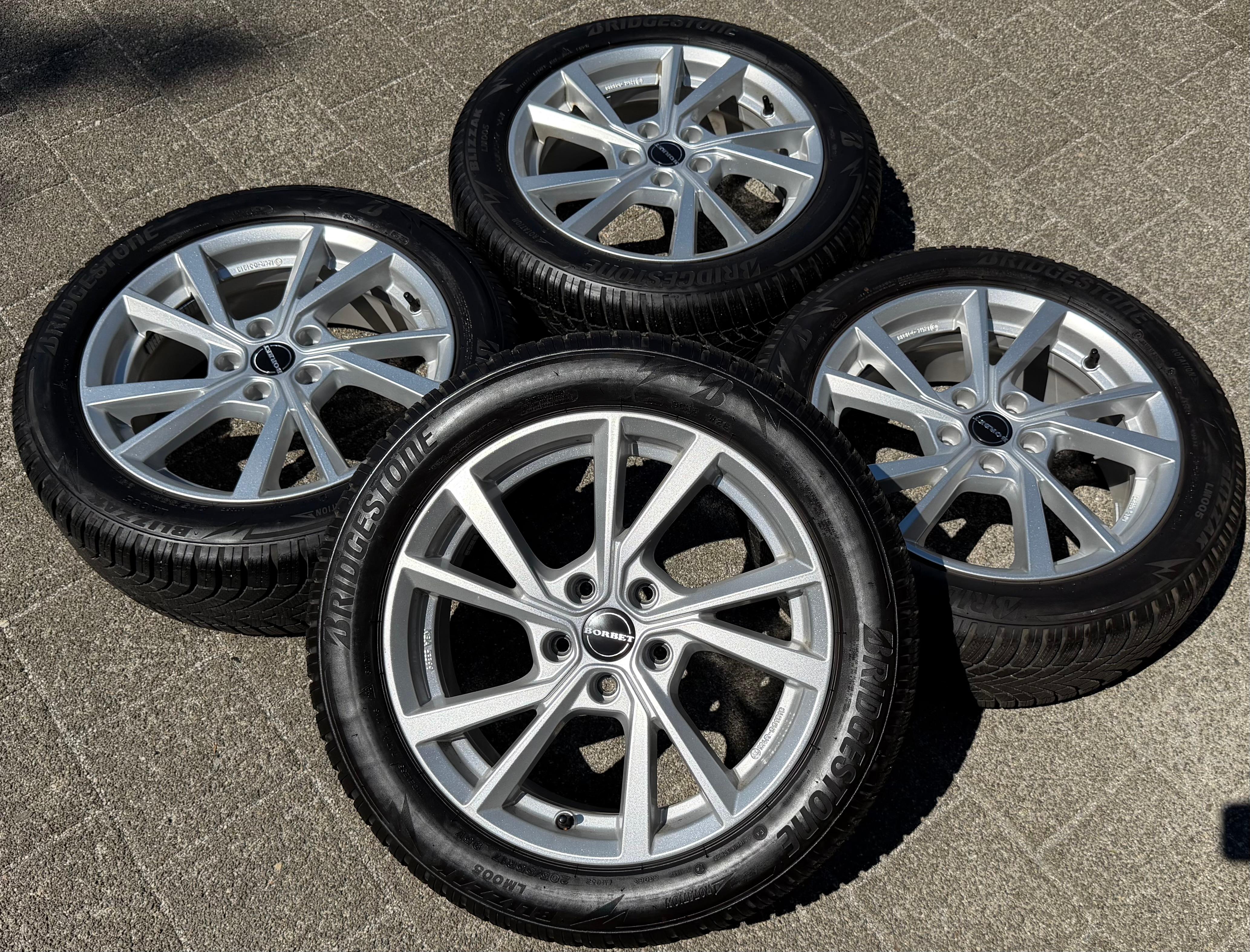 4 Alu 17" Winterräder Audi Q2 Skoda Octavia IV NX VW T-Roc A11 205/55R17 95V TOP