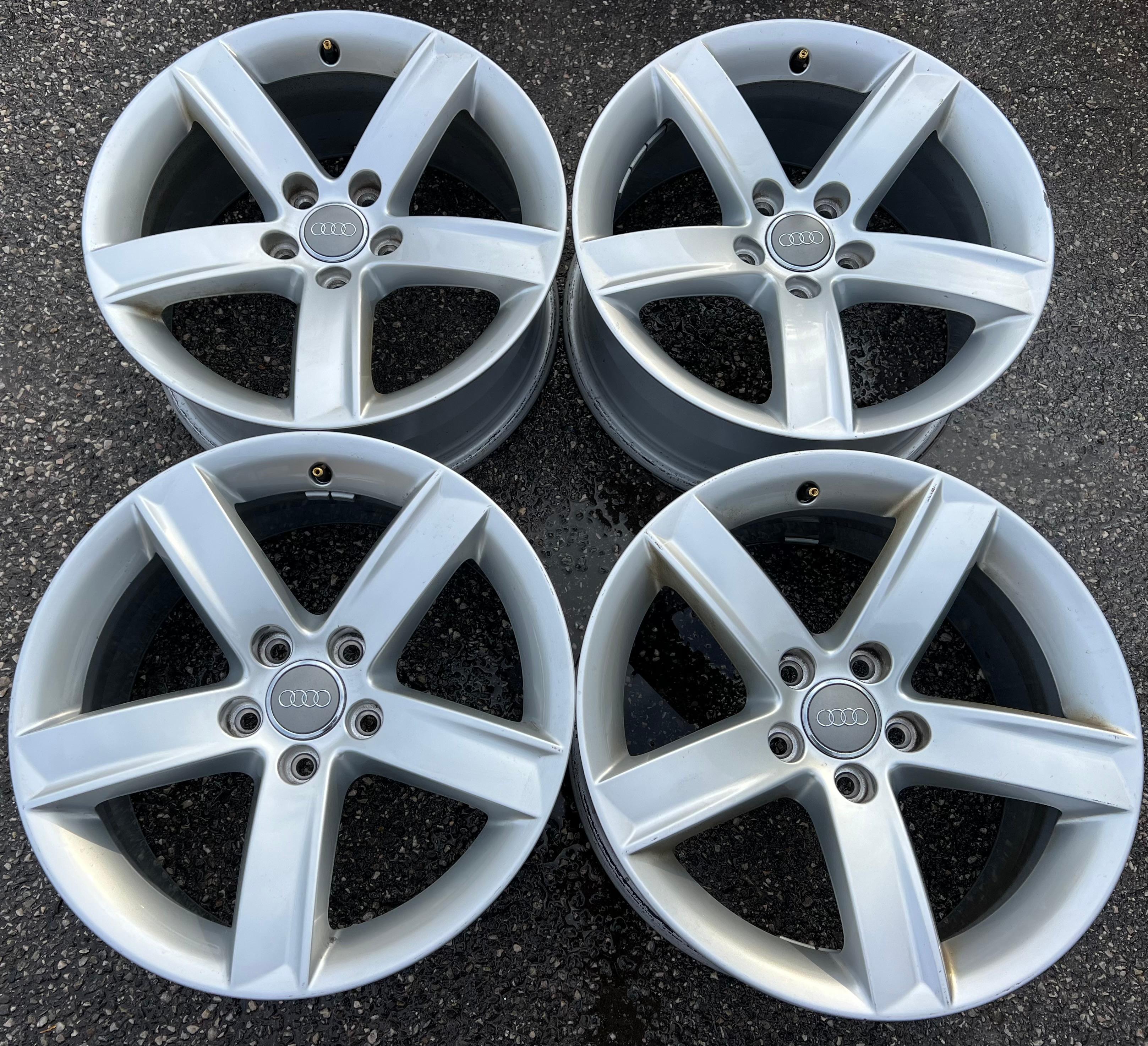 4 CERCHI ORIGINALI IN ALLUMINIO DA 17" AUDI A5 8T 8T0071497 CONSEGNA GRATUITA