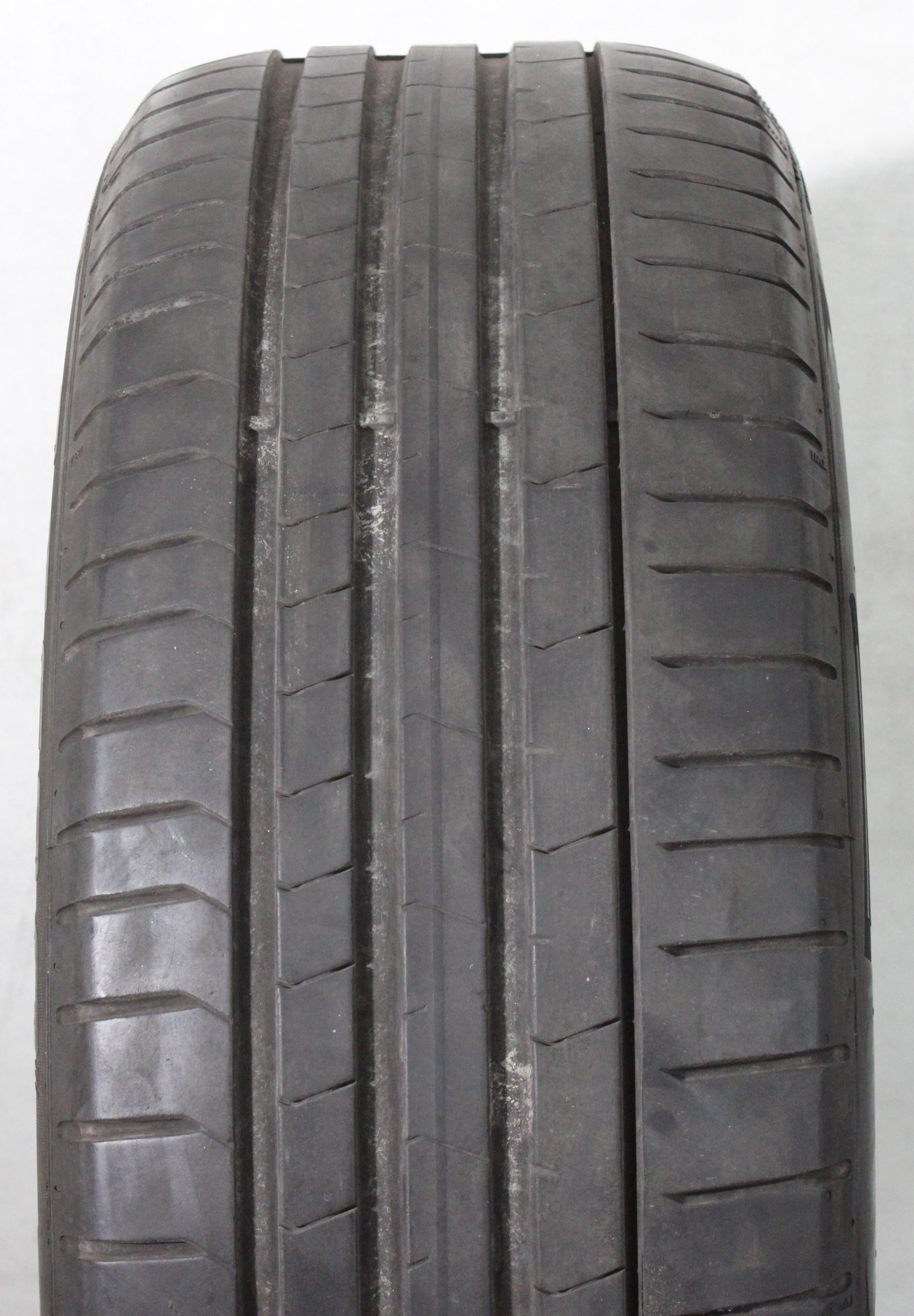 1 x 245/40R19 98Y Neumático de verano Pirelli Pzero PZ4 Runflat 5mm 2022 *