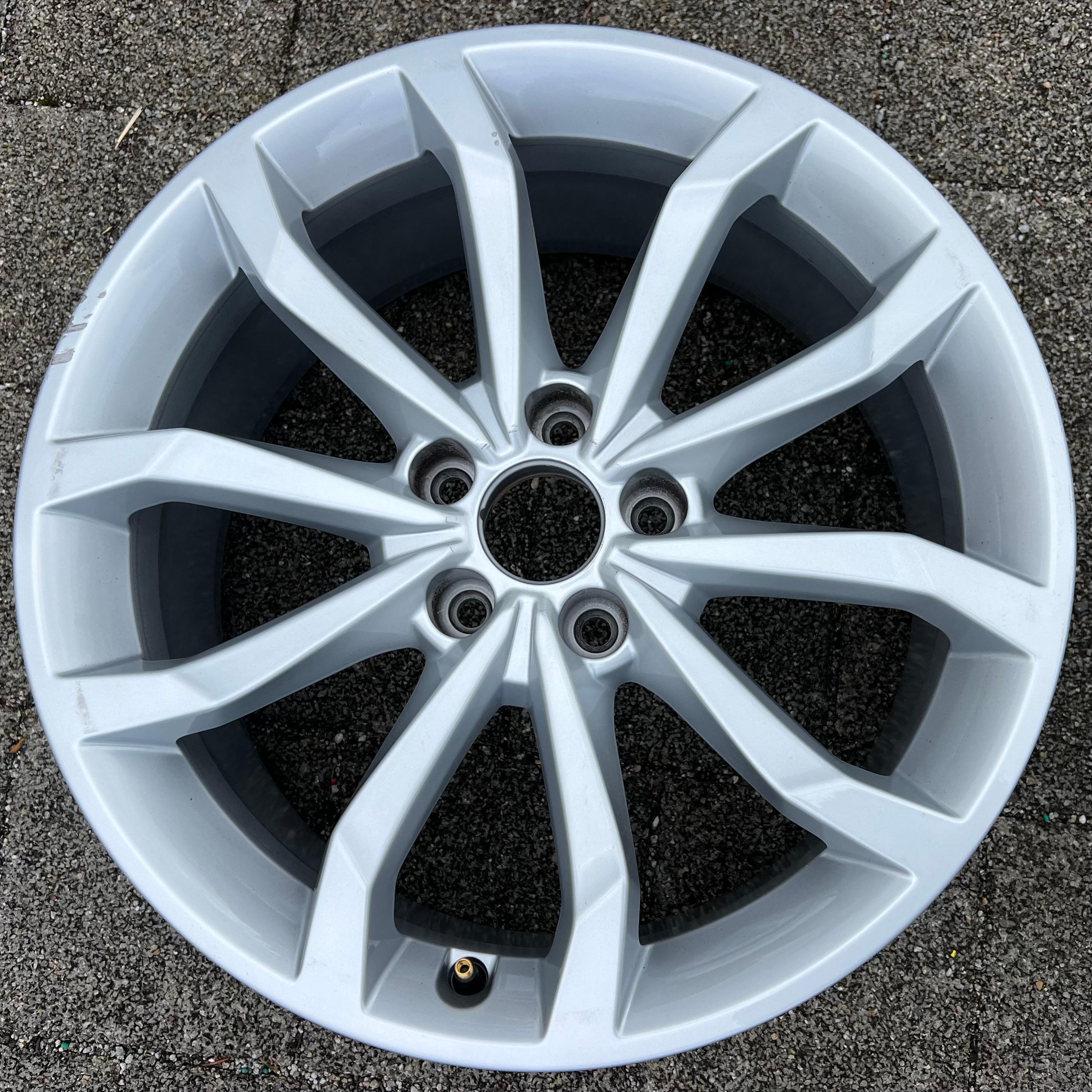1 ORIGINELE 18" ALUMINIUM VELG AUDI A4 8W 8W0601025H 8x18 ET40 GRATIS VERZENDING