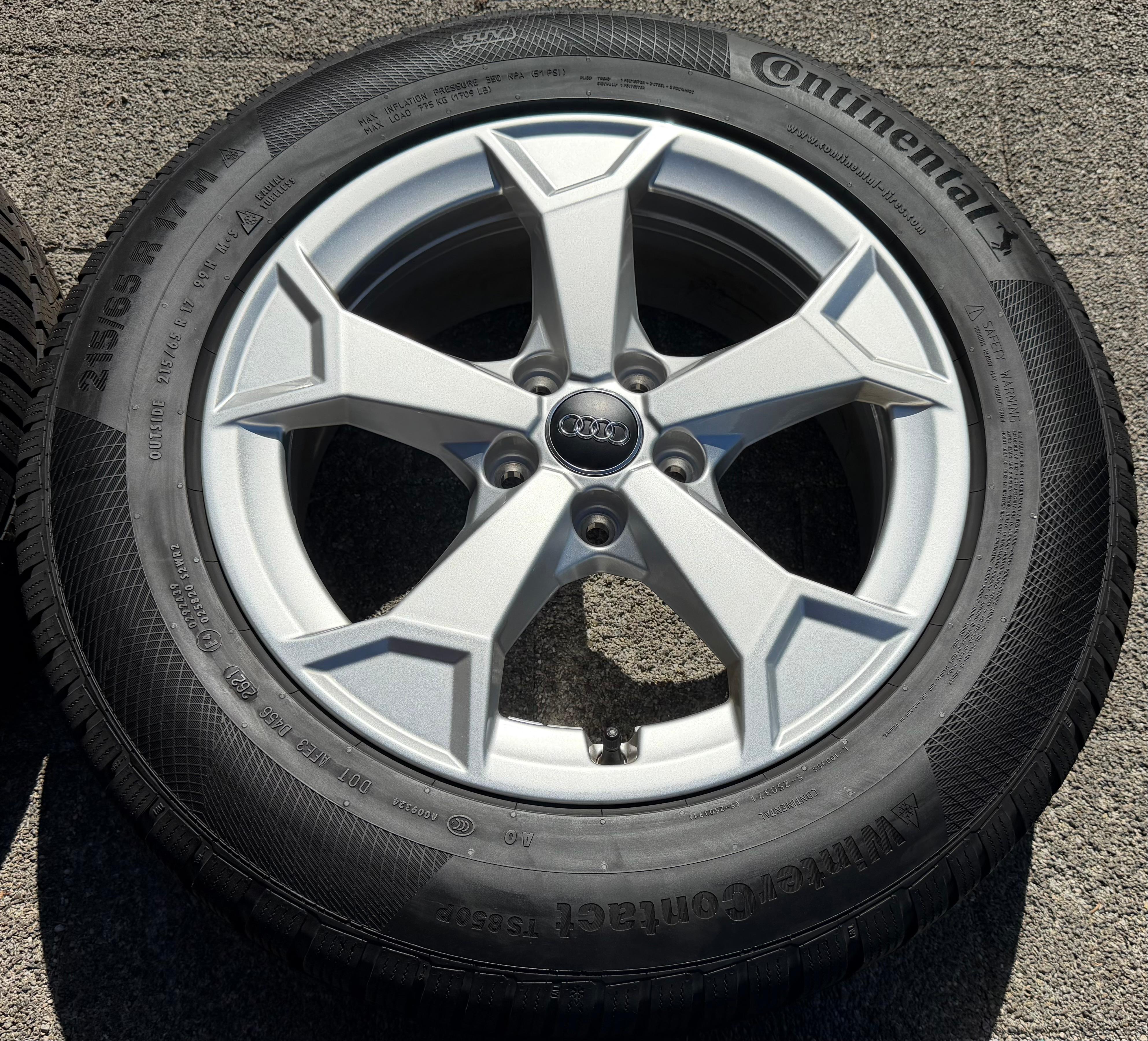 4 Original 17" Alu Winterräder AUDI Q3 F3 F3N 215/65R17 99H Continental 2021