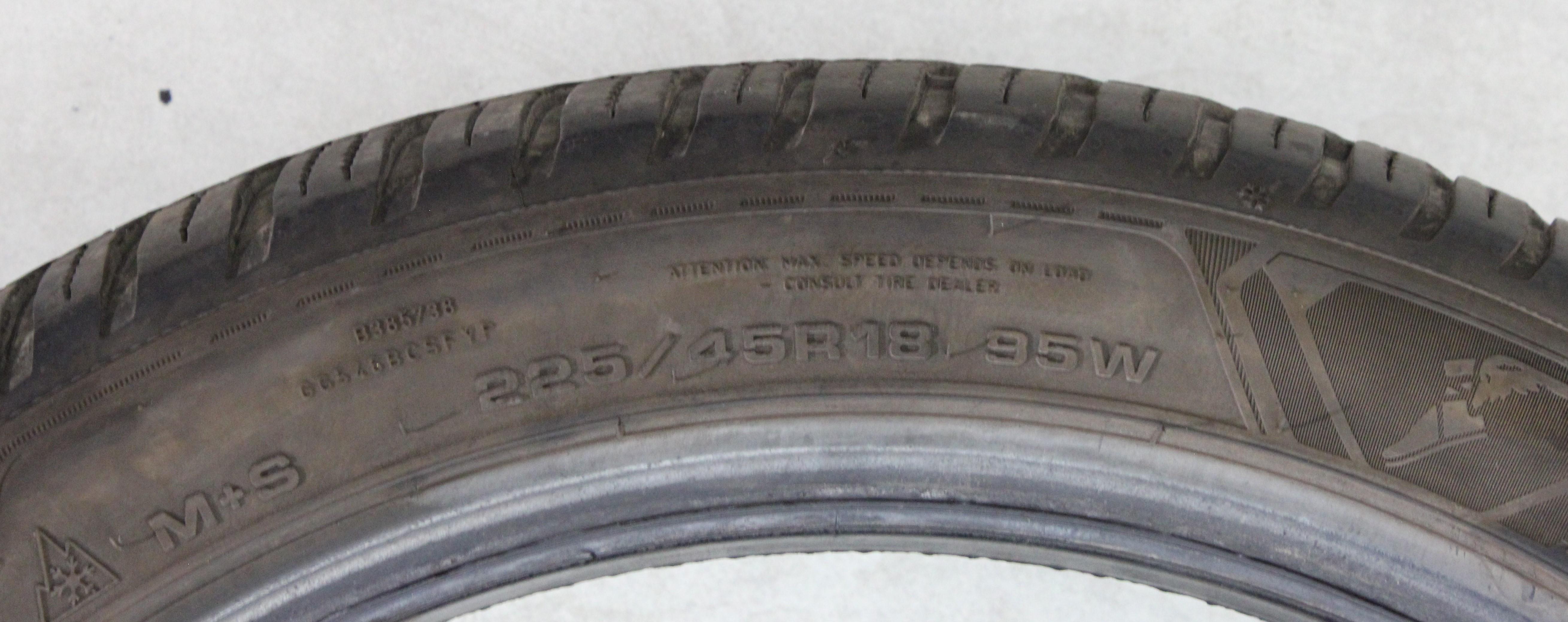 4 x 225/45R18 95W Ganzjahresreifen Goodyear Vector 4 Seasons GEN-3 2x4-4,5mm/1x5-5,5mm/1x6-6,5mm 2x2021/2x2022