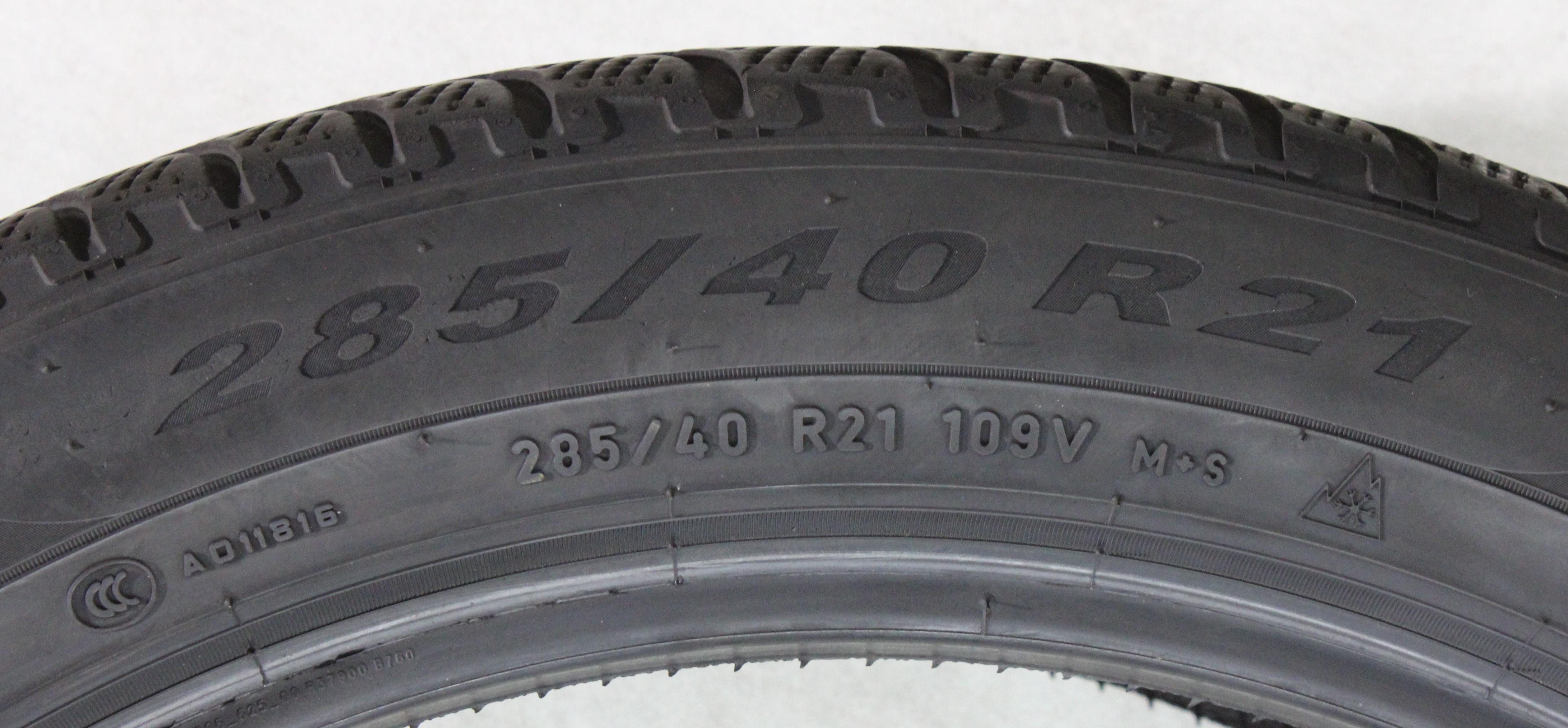 4 x 285/40R21 109V Winterreifen Pirelli Scorpion Winter 2x4,5-5mm/1x5-5,5mm/1x5,5-6mm 2x2020/2x2021