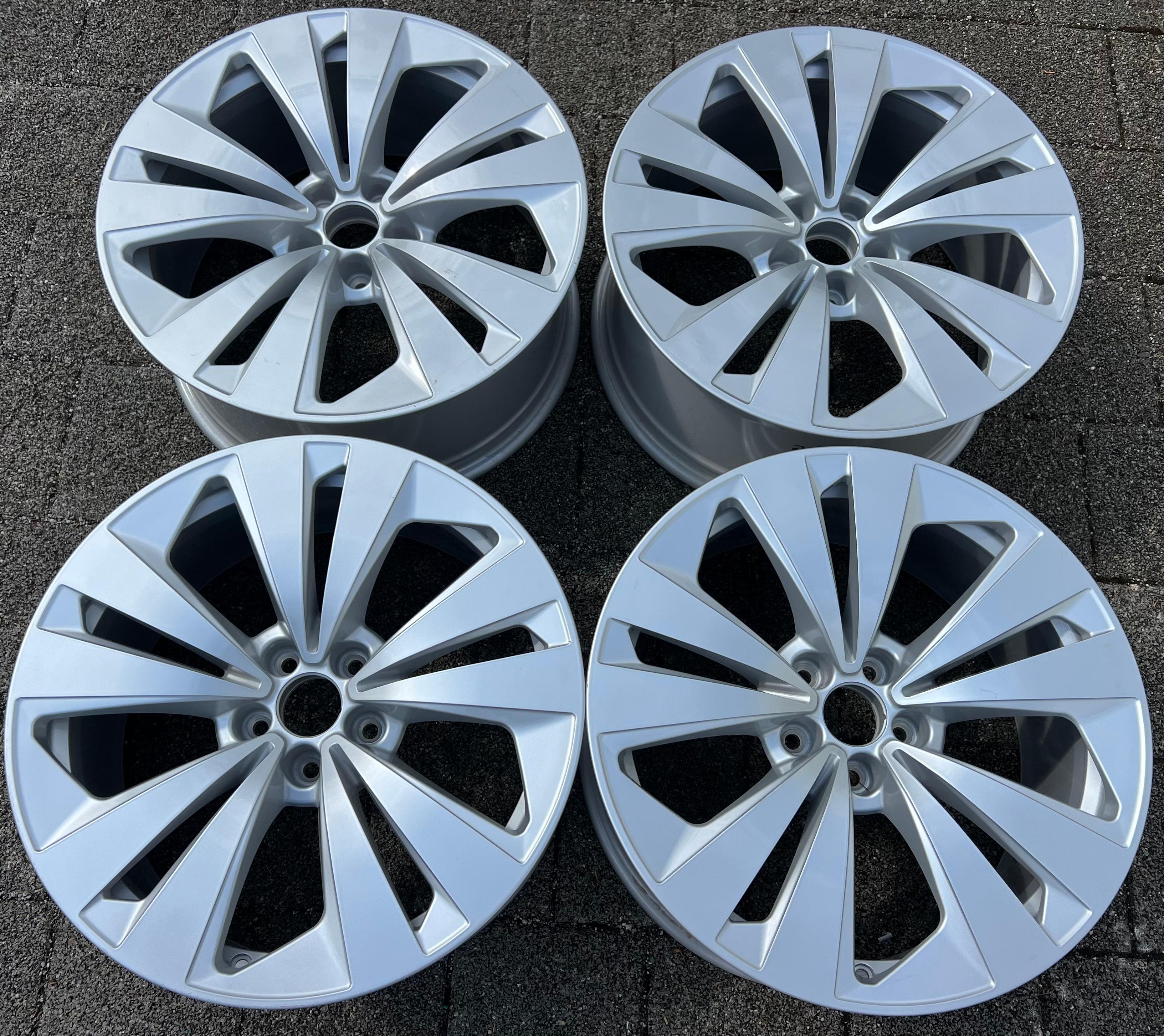 4 ORIGINAL 19" ALUFELGEN AUDI Q8 4M8601025 8,5x19 ET20 FELGEN FREIHAUS