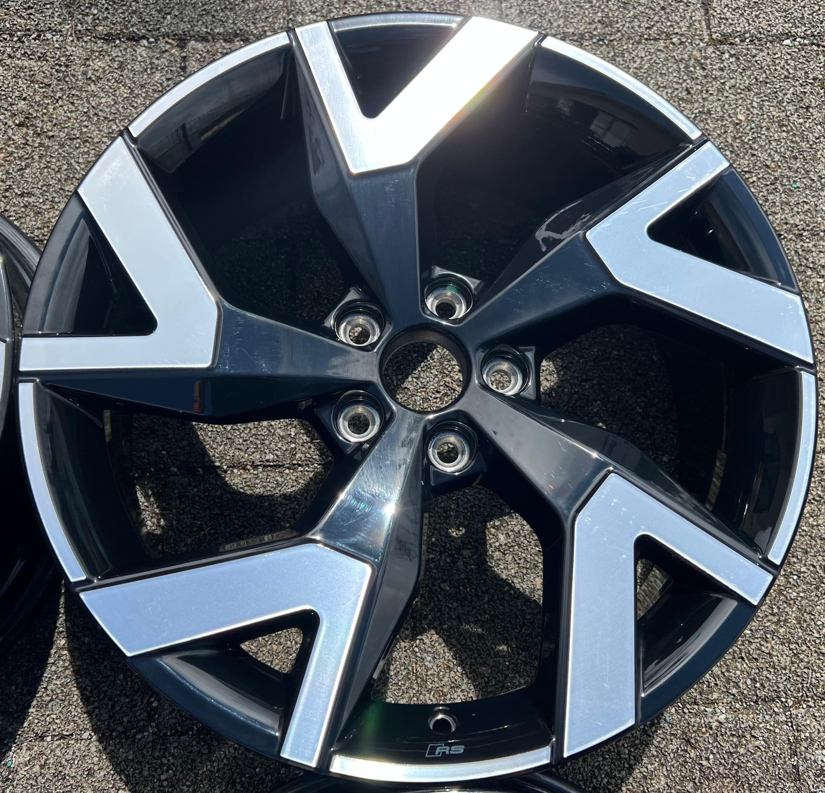 4 CERCHI IN LEGA ORIGINALI DA 19" AUDI A3 S3 8Y ALLSTREET 8Y0601025AE 7,5x19 ET44 FRANCO DOMICILIO