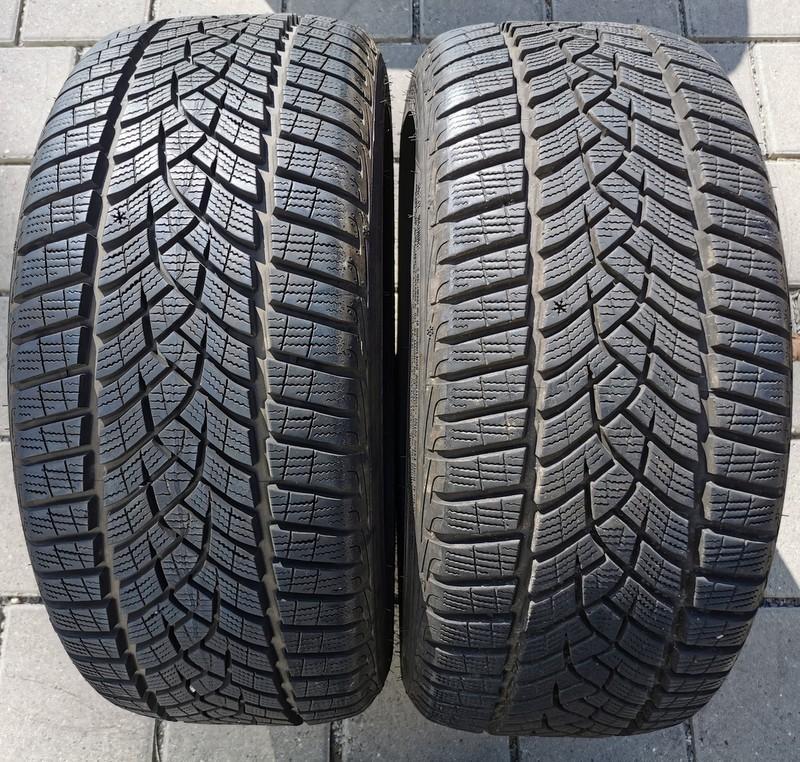 2 x 215/45R16 90V Winterreifen Goodyear Ultra Grip Performance 7,5-8mm 2018