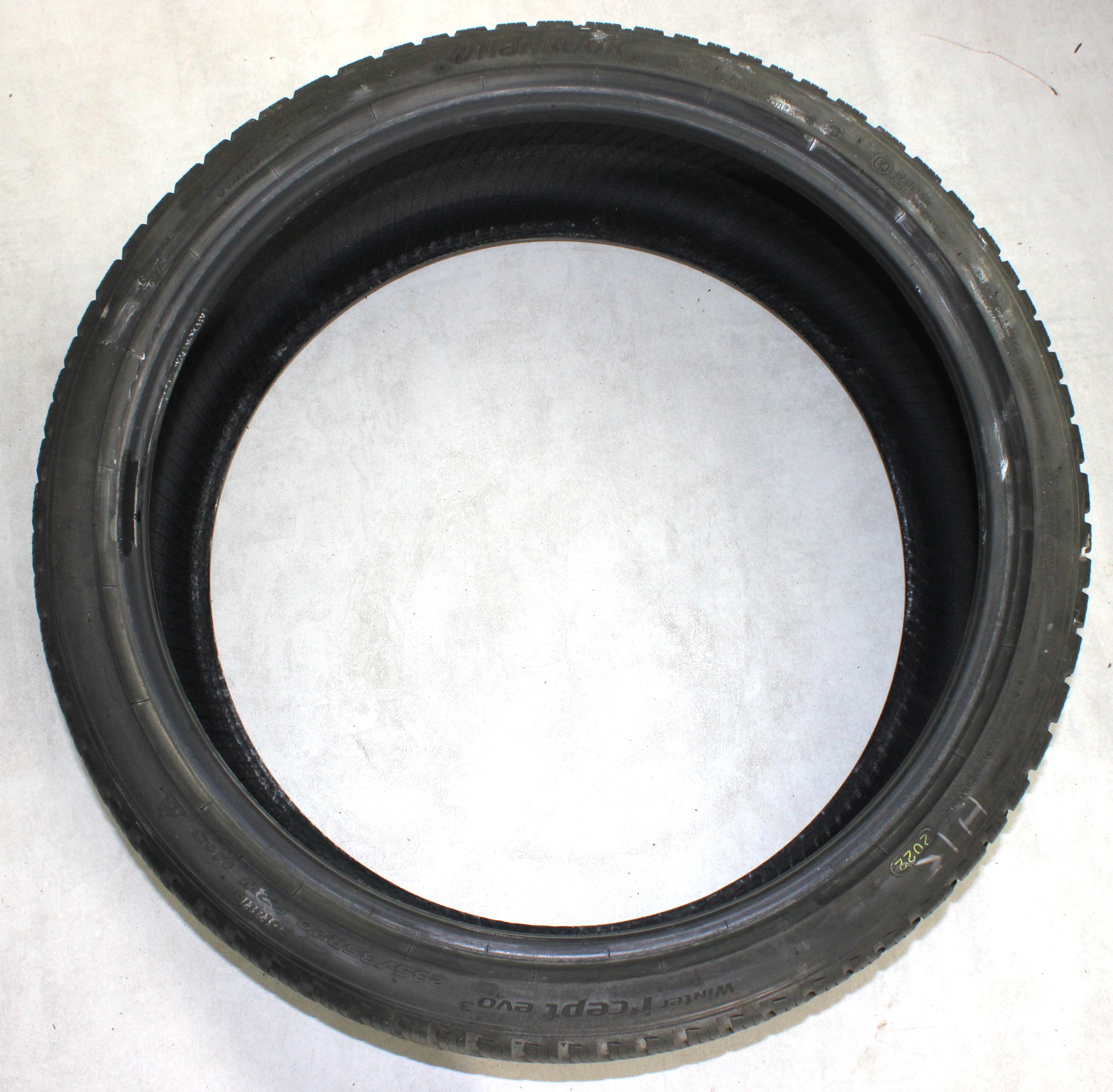 4 x 235/35R20 92W neumáticos de invierno Hankook Winter I*Cept Evo 3 2x5-5,5mm/2x6-6,5mm 2022