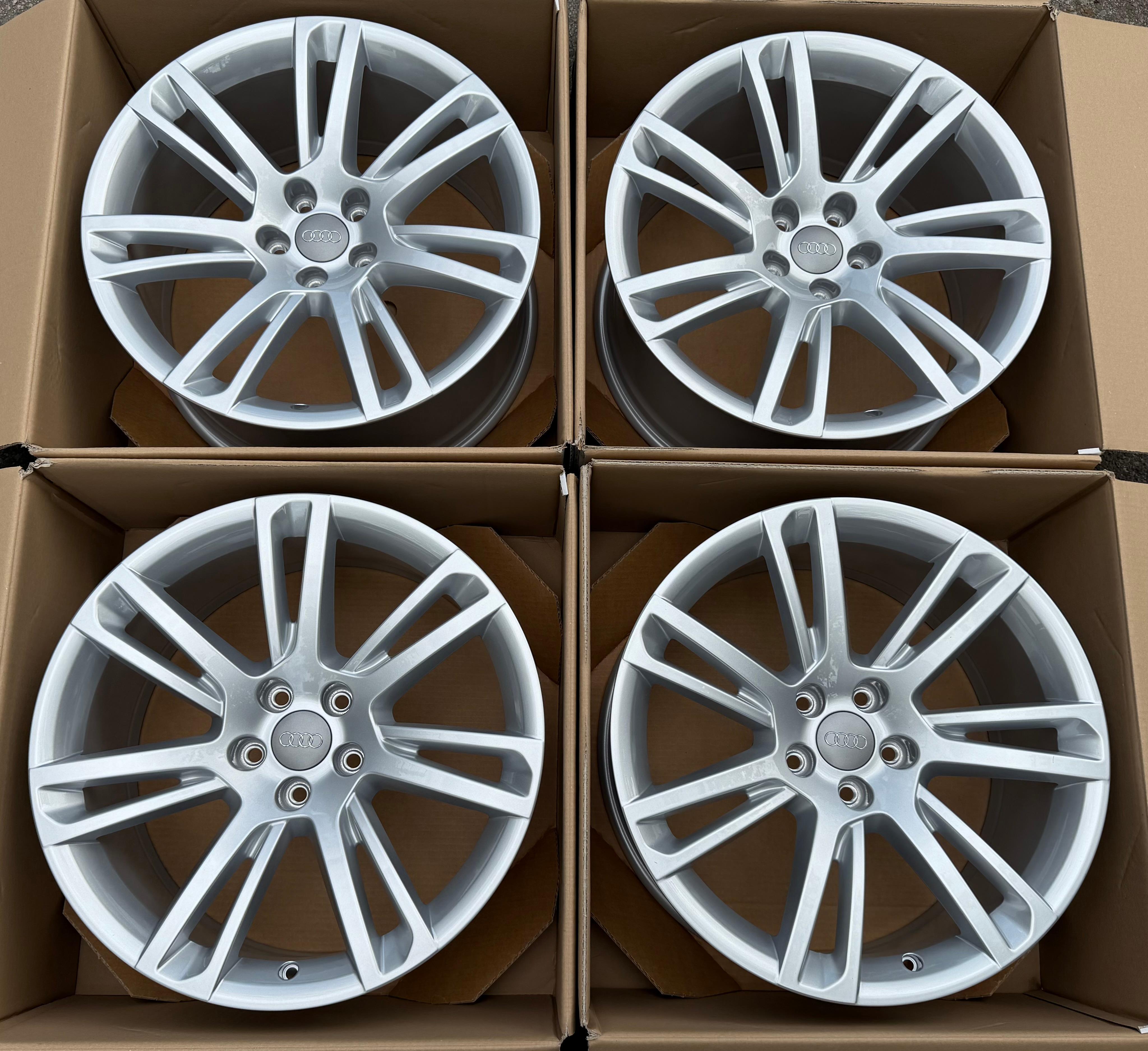 4 CERCHI IN LEGA ORIGINALI DA 19" AUDI A5 S5 8T 8T0071499F 9x19 ET33 CERCHI NUOVI
