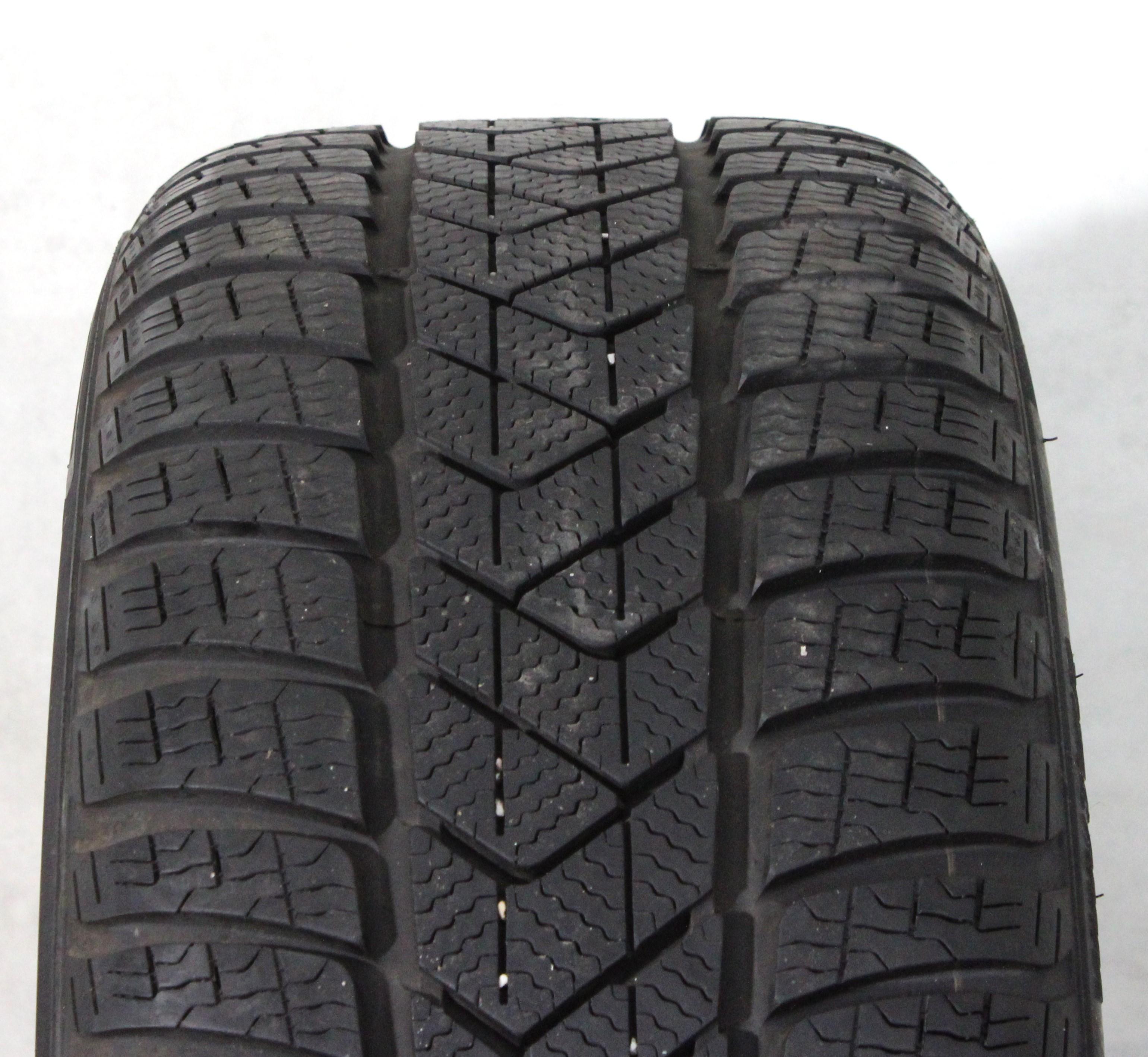 1 x 225/45R18 95H Winterreifen Pirelli Sottozero 3 MOE Runflat 6mm 2021