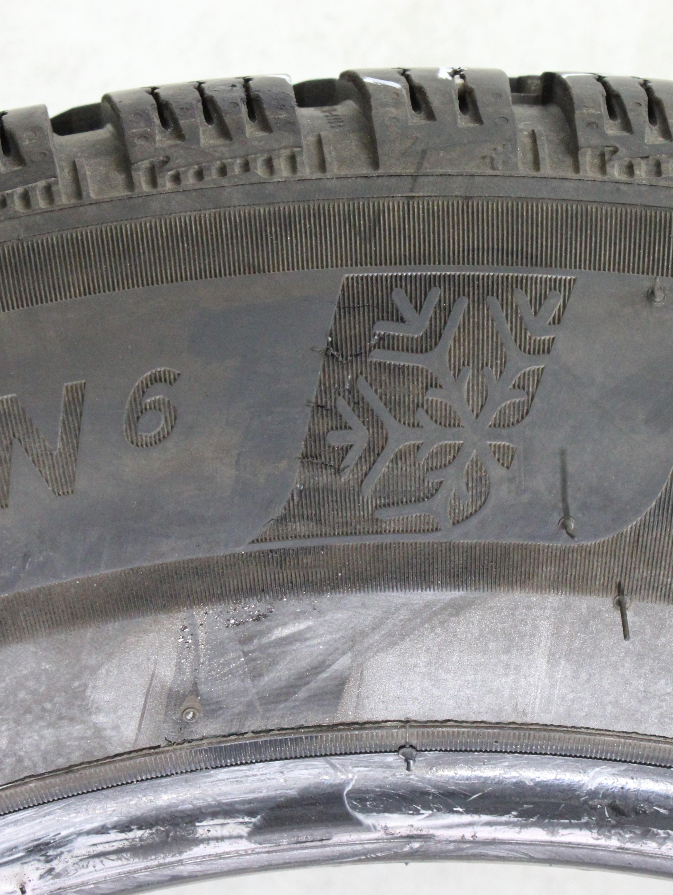 4 x 215/60R17 96H pneumatici invernali Michelin Alpin 6 7-7,5mm 2020