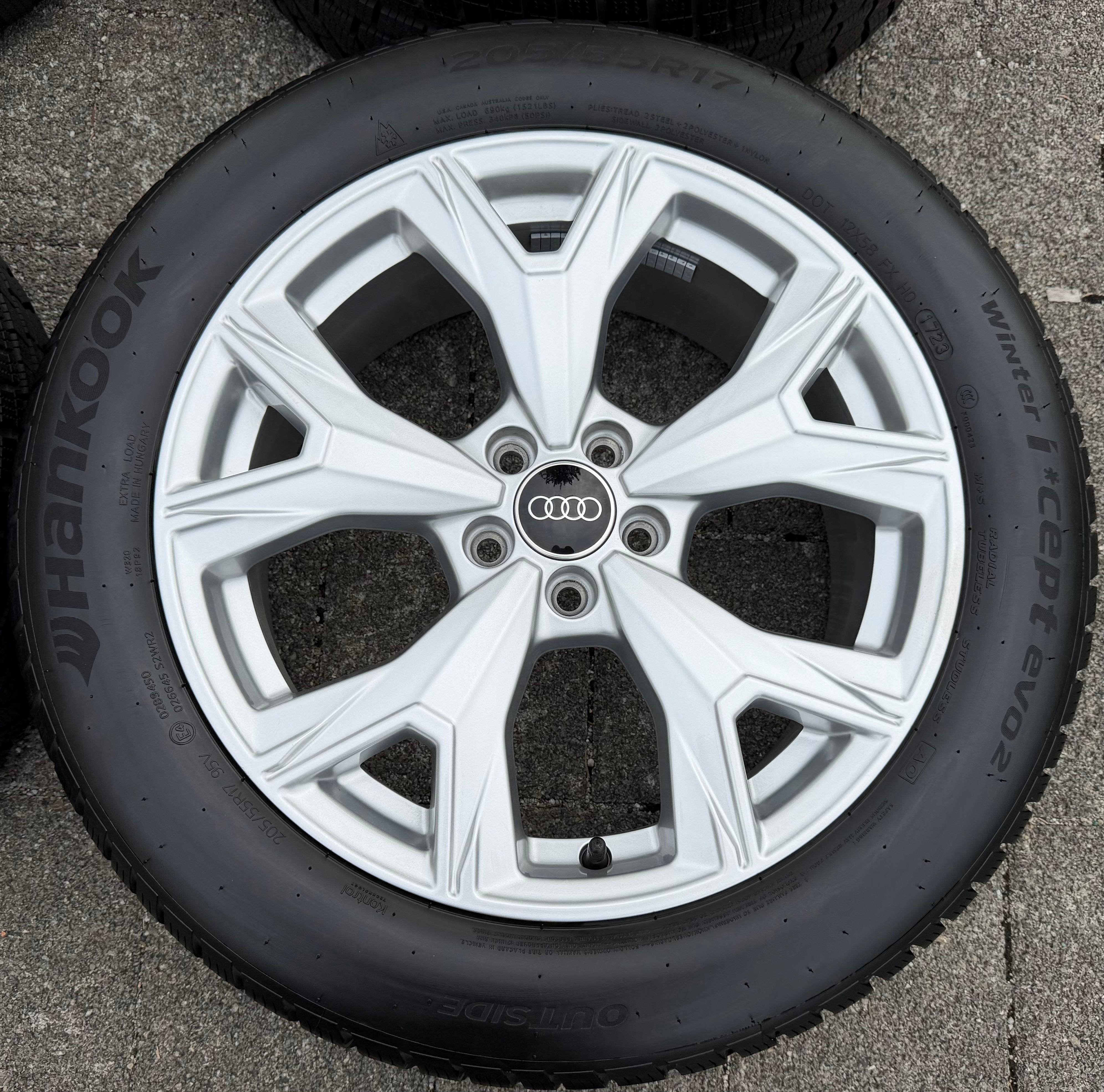 4 Original 17" Alu Winterräder Audi A1 CITY Carver GBH 82A601025S 205/55R17 95V Hankook