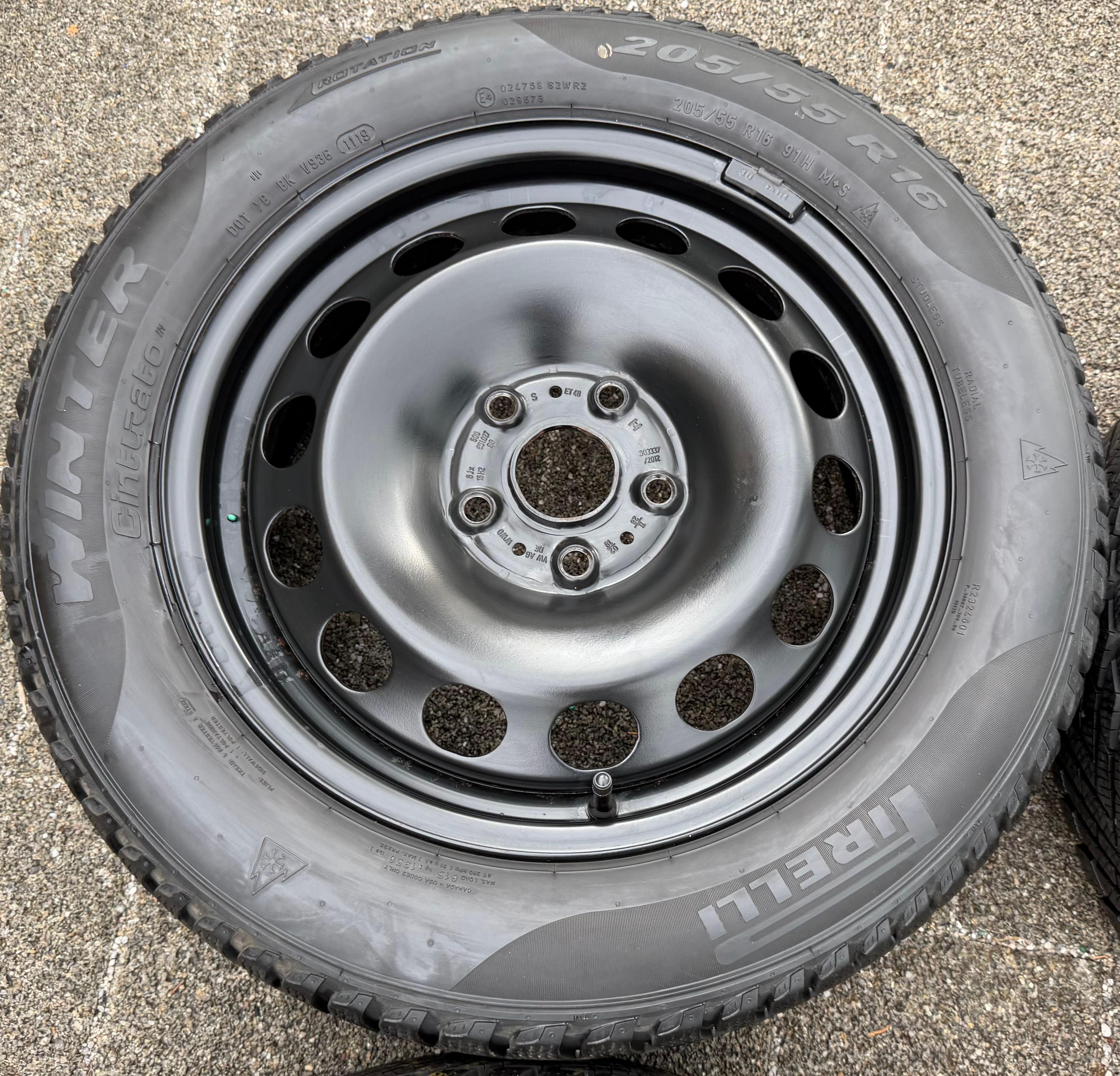 4 Winterräder VW Golf 7 Audi A3 8V Seat Leon 5F Skoda Octavia 5E 205/55R16 91H Pirelli