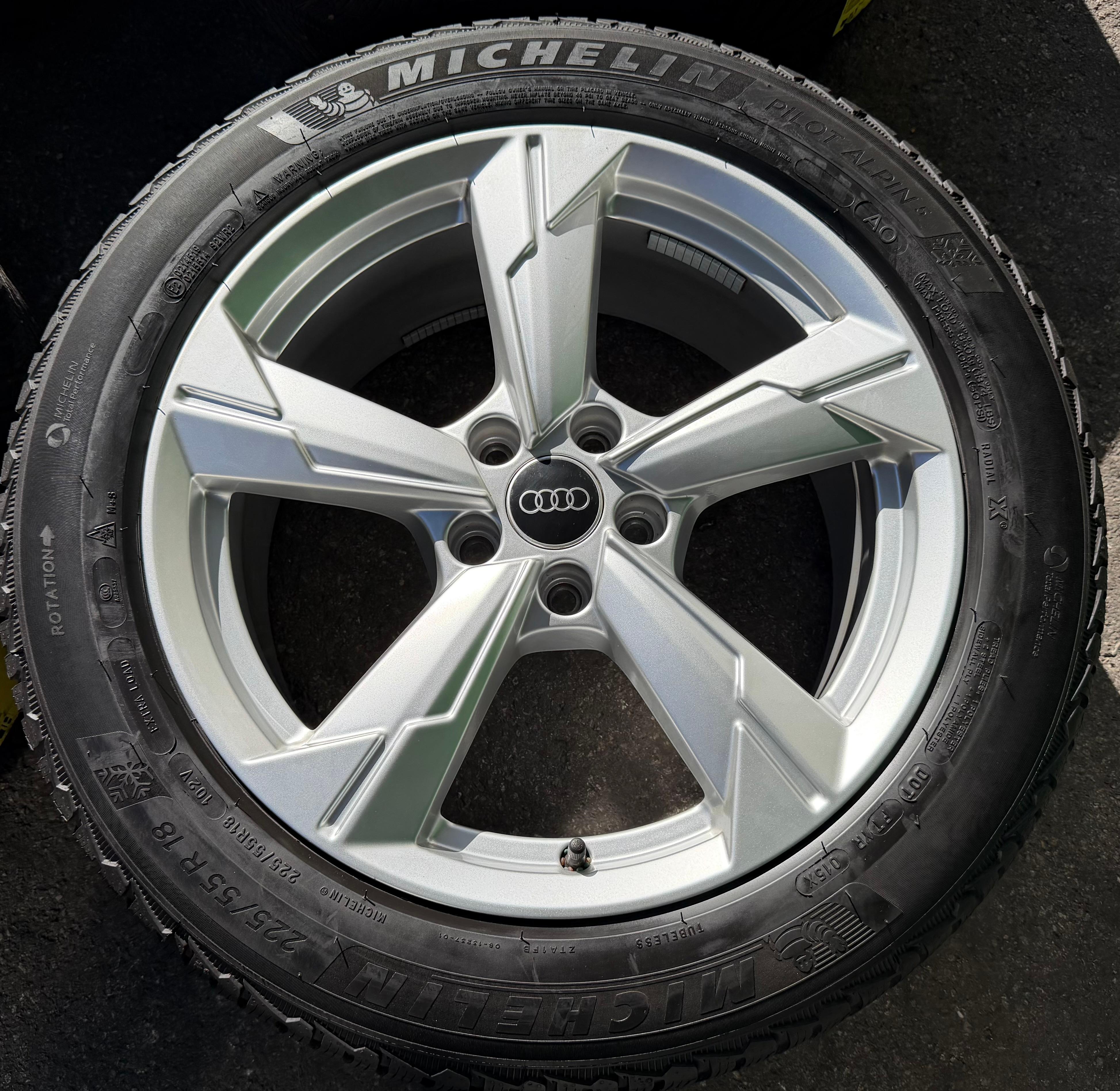 4 ruedas de invierno de aleación originales de 18" para Audi A6 4K F2 C8 4K0601025D 225/55R18 102V