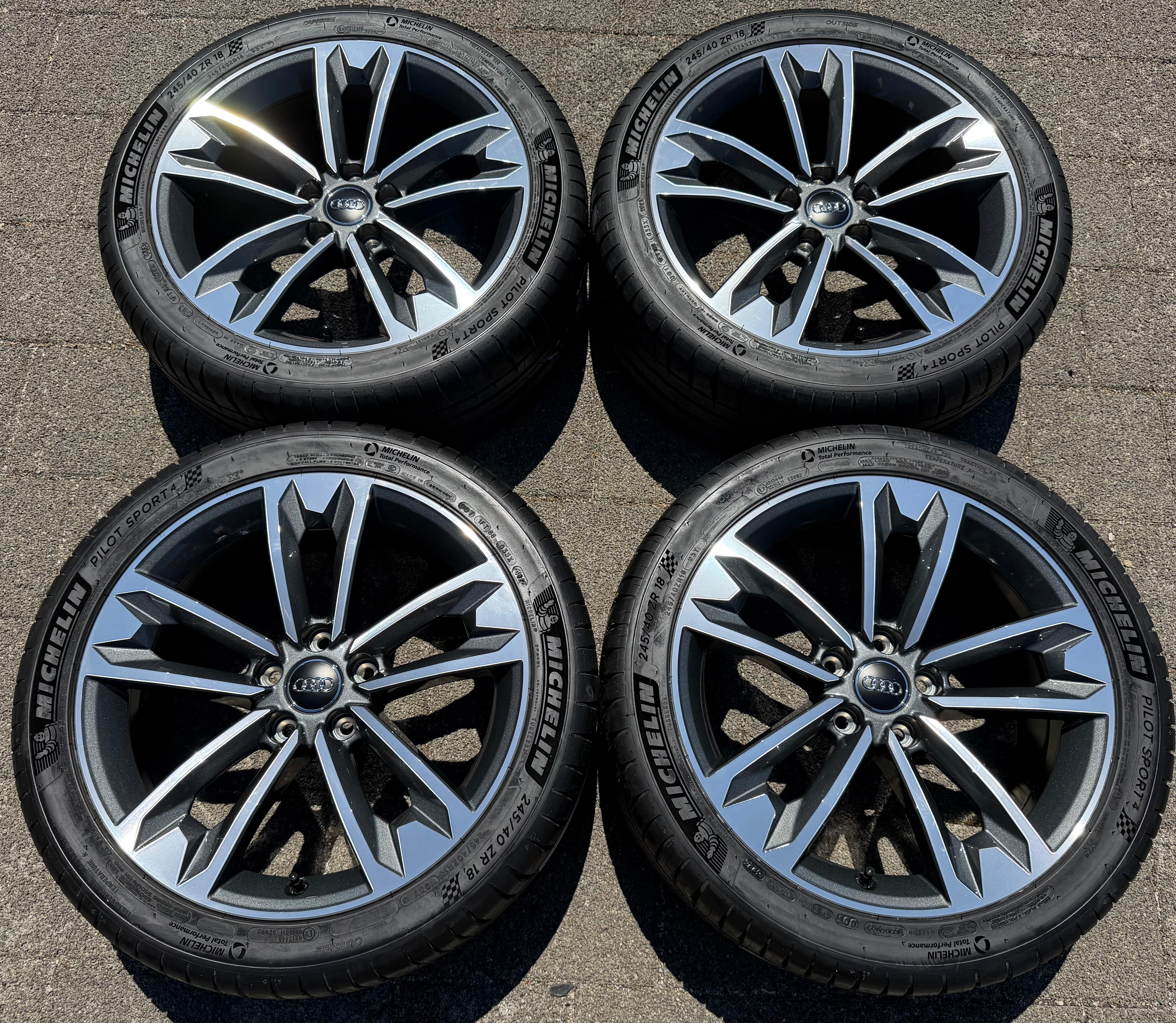 4 cerchi in lega Sommer originali da 18" per Audi A5 S5 8W 8W9601025C 245/40R18 93Y Michelin NUOVI
