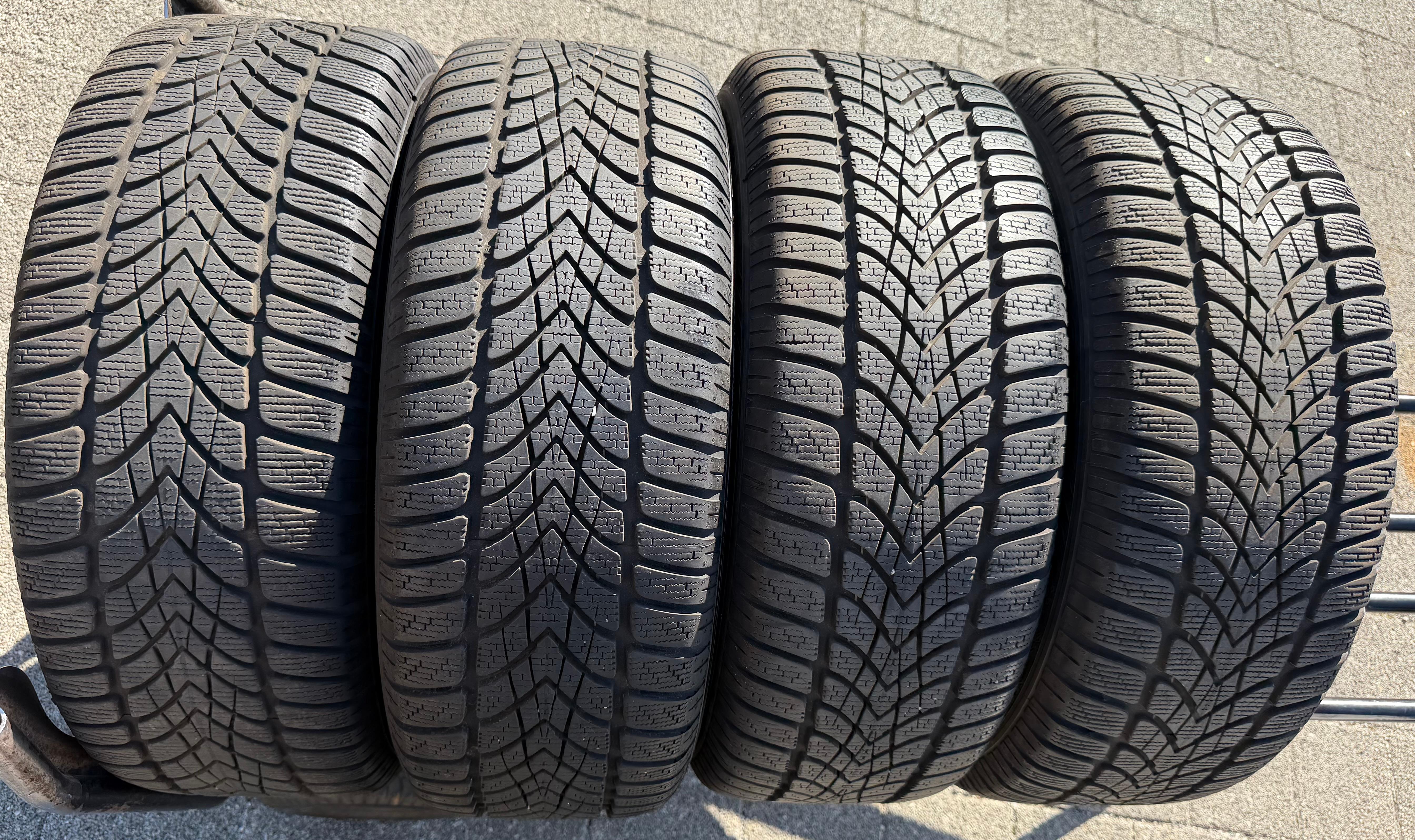 4 Original 17" Alu Winterräder Audi A4 B9 8W 8W0601025P 225/50R17 98H Dunlop 2024