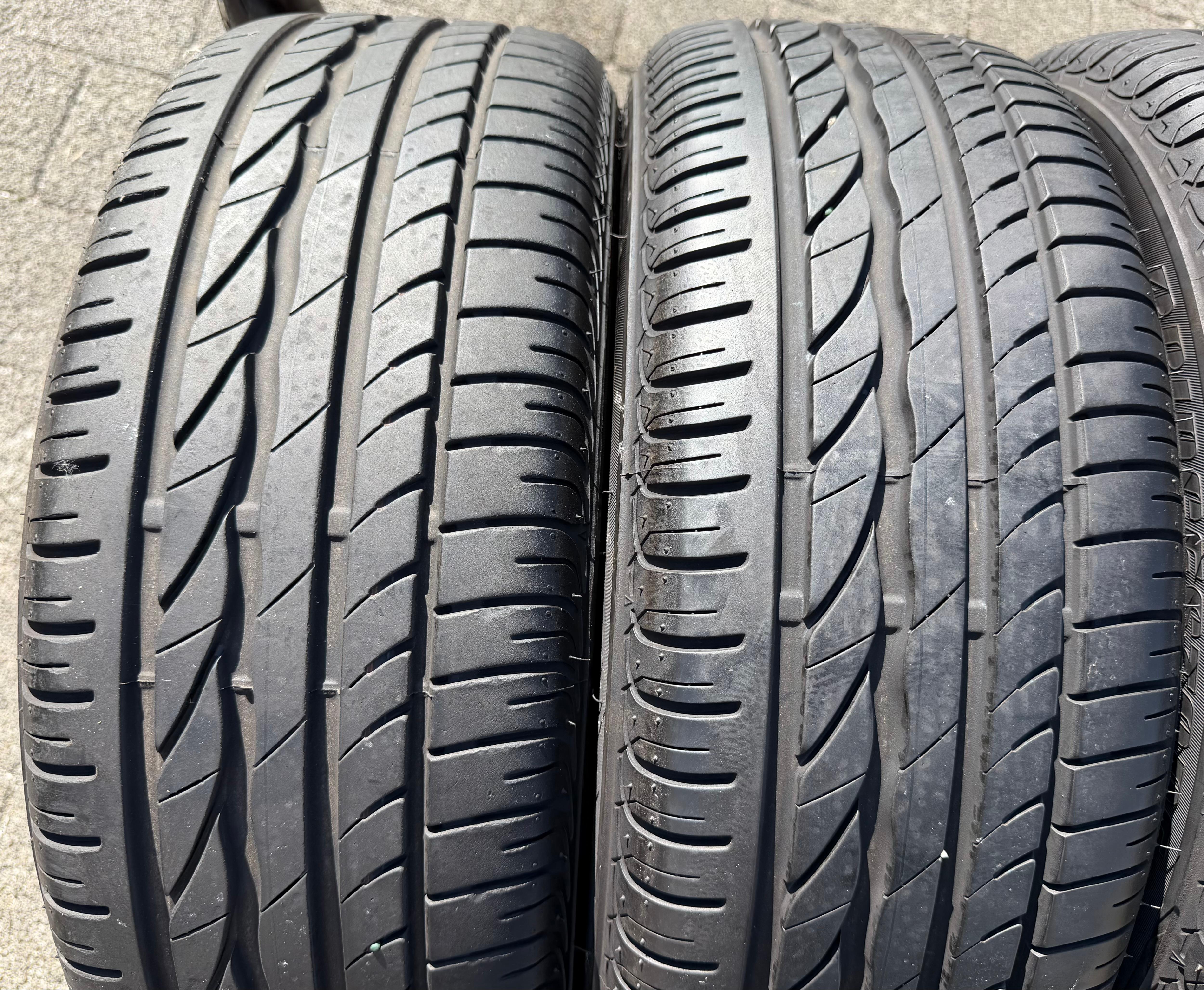 4 ruote estive originali in lega VW Golf 5 6 Touran Jetta Caddy 2K5601025G 205/55R16 94H