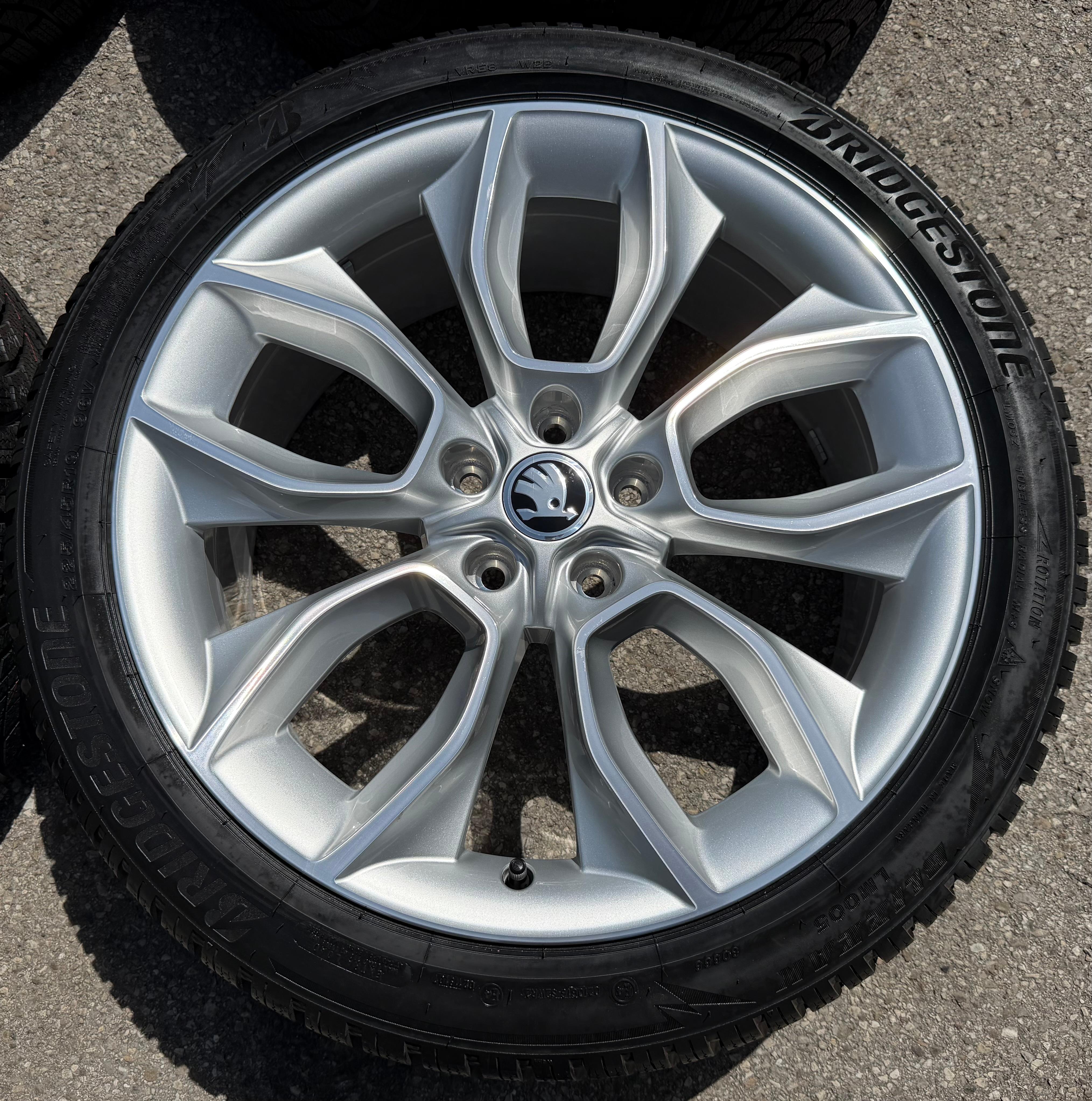 4 ORIGINELE 19" ALUMINIUM WINTERWIELEN SKODA KAROQ 57A601025G 225/45R19 96V NIEUW