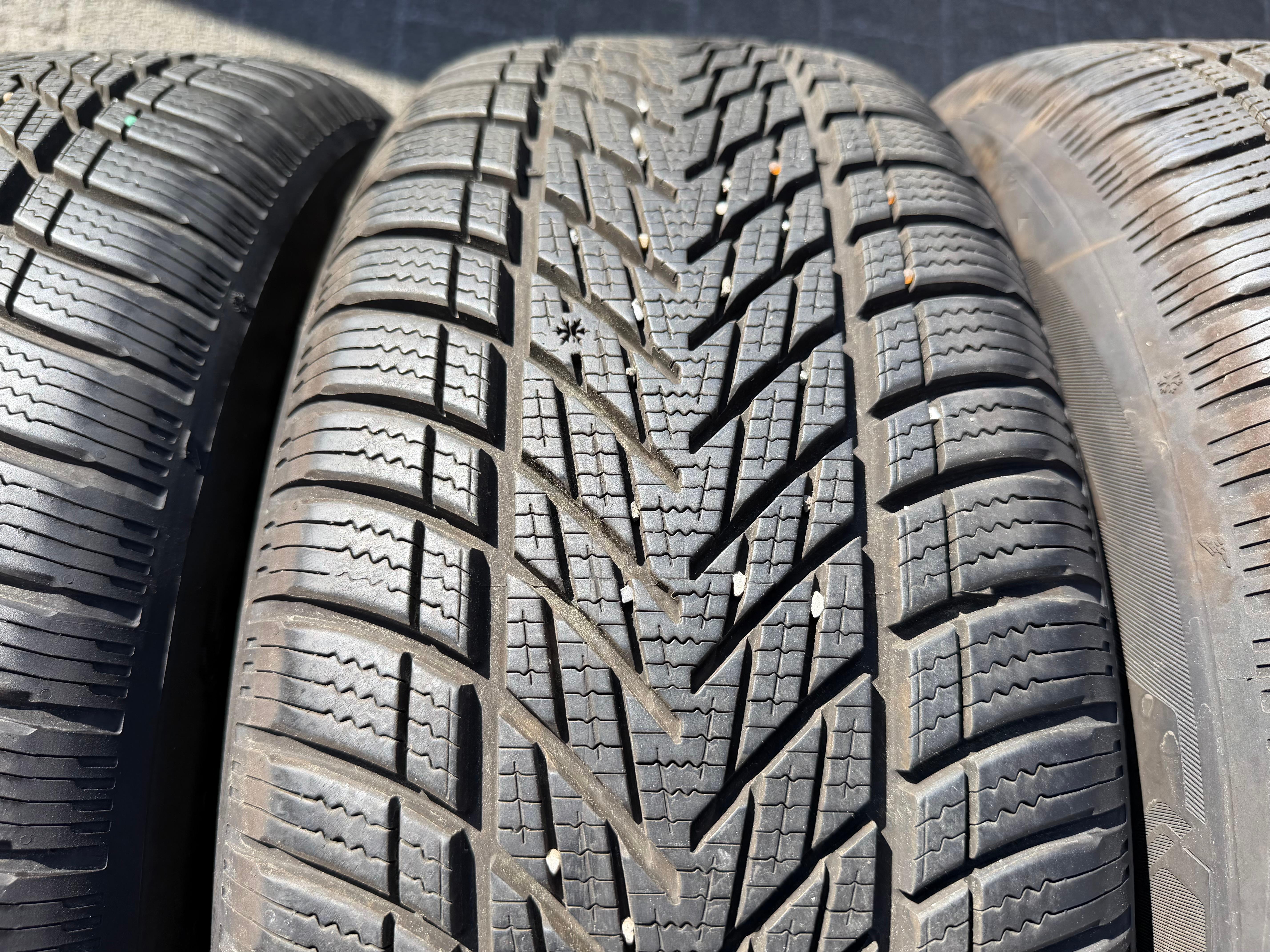 4 Original 18" Alu Winterräder Volvo XC60 II 31423851 235/60R18 107H Goodyear 2025