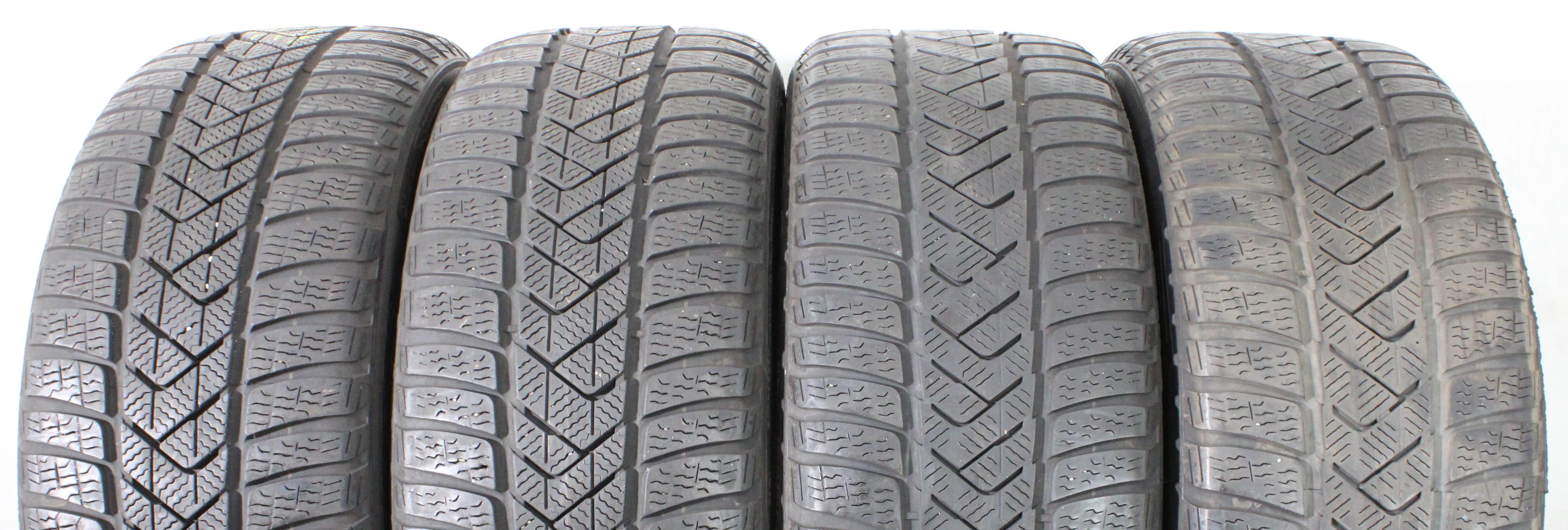 4 x 225/45R18 95H Winterreifen Pirelli Sottozero 3 MO 2x4mm/2x5,5-6mm 2021