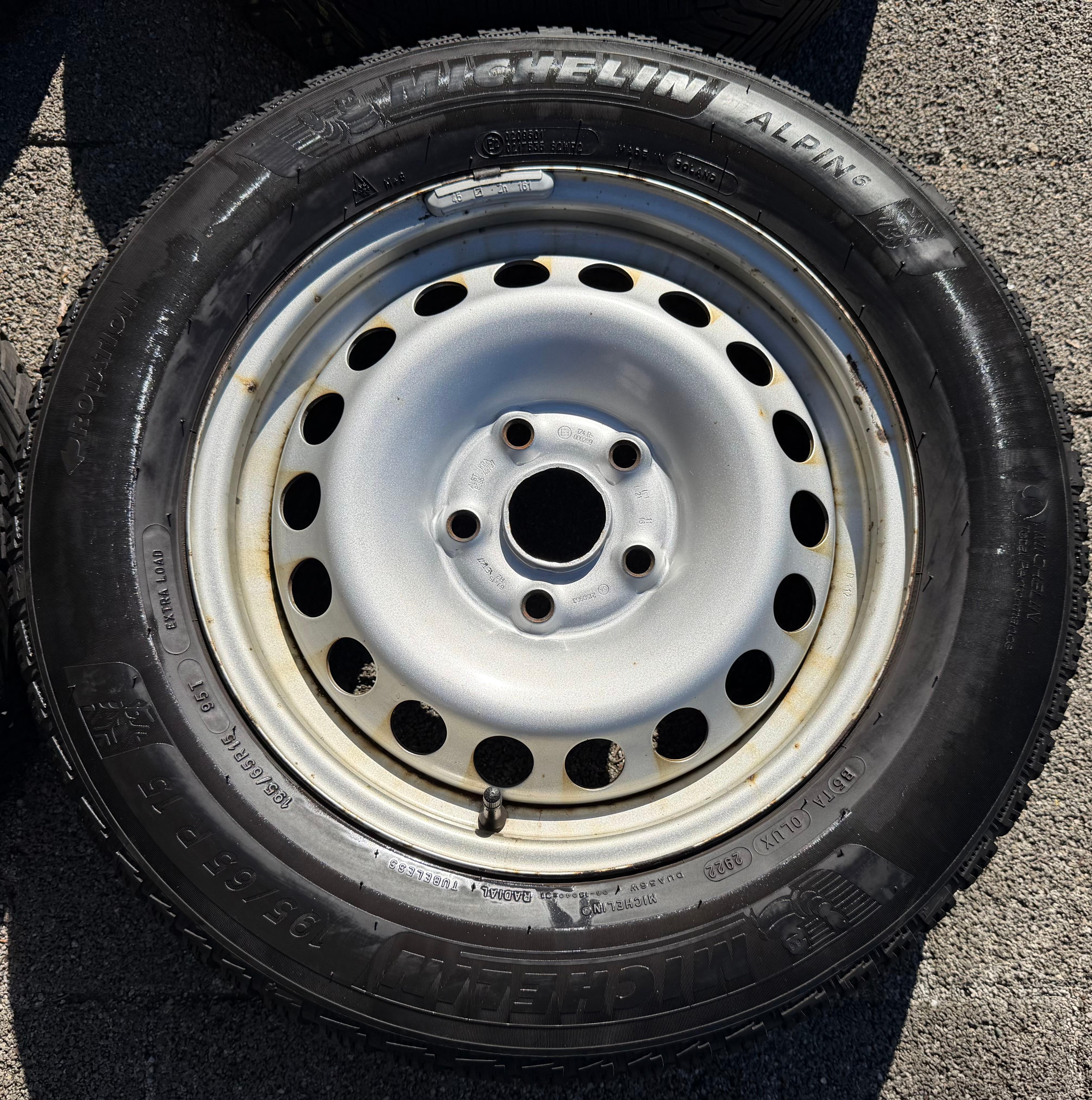 4 ruedas de invierno VW Caddy 2K 2KN 195/65R15 95T neumáticos de invierno Michelin