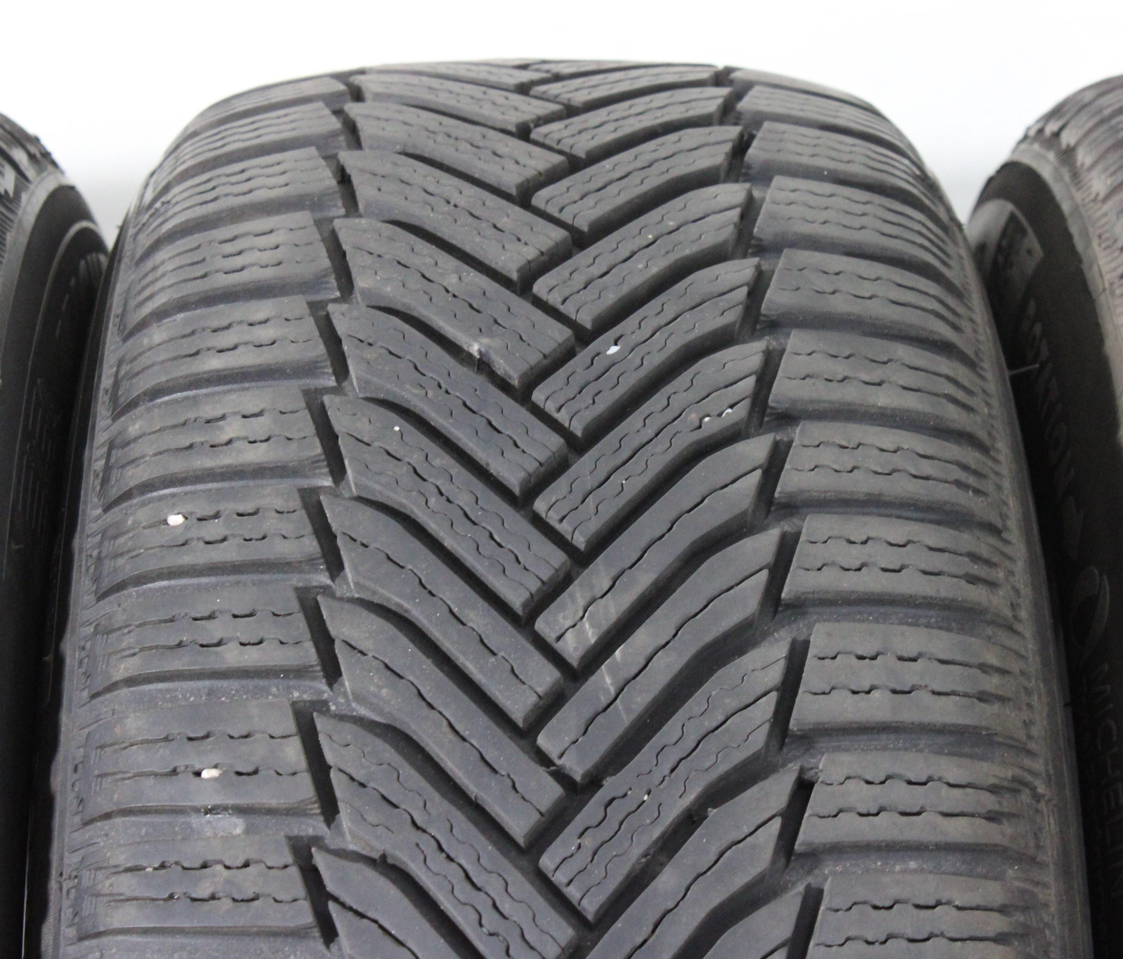 4 x 215/60R17 96H pneumatici invernali Michelin Alpin 6 7-7,5mm 2020