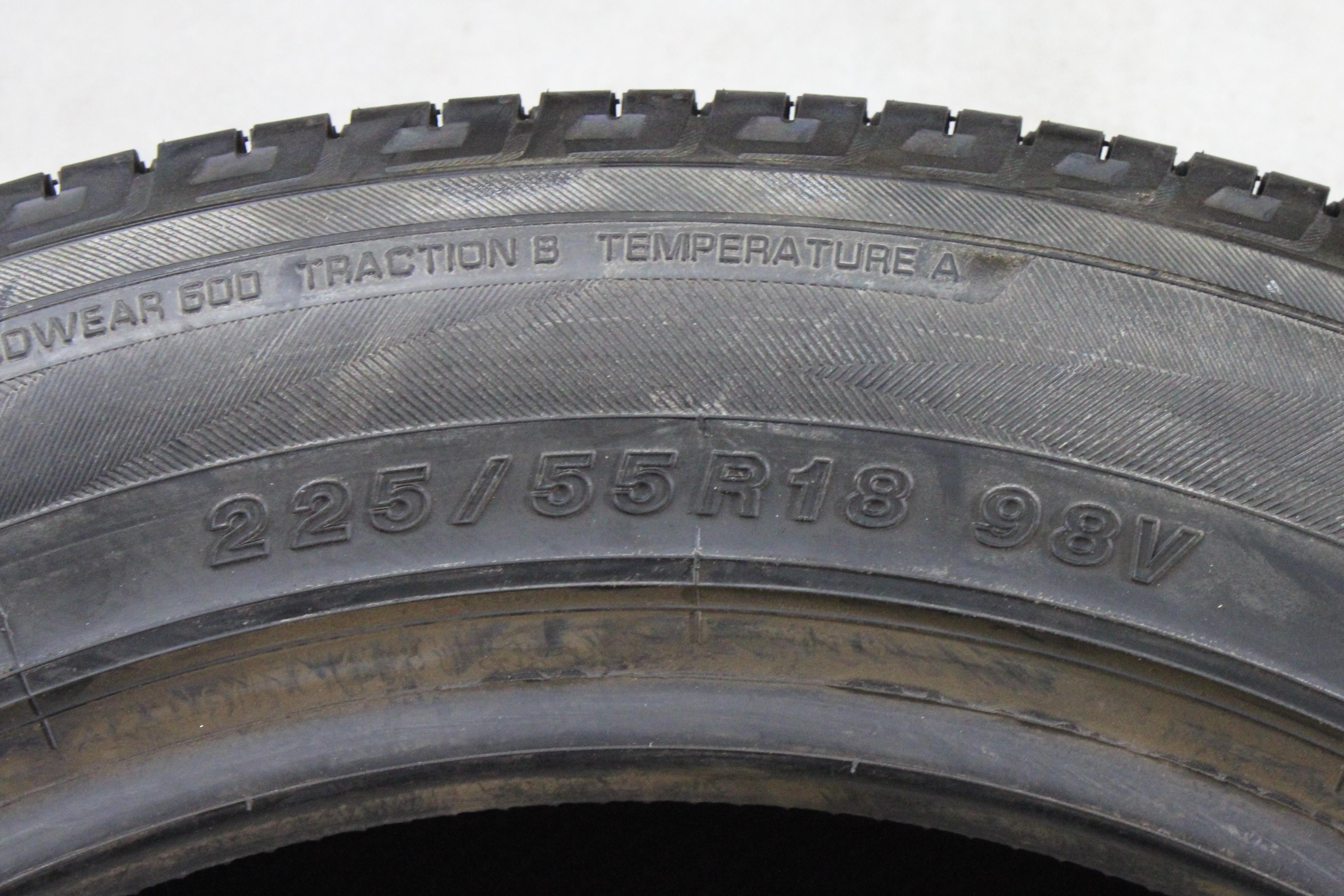 4 neumáticos de verano Yokohama Geolandar SUV 225/55R18 98V, con dibujo completo, 2019