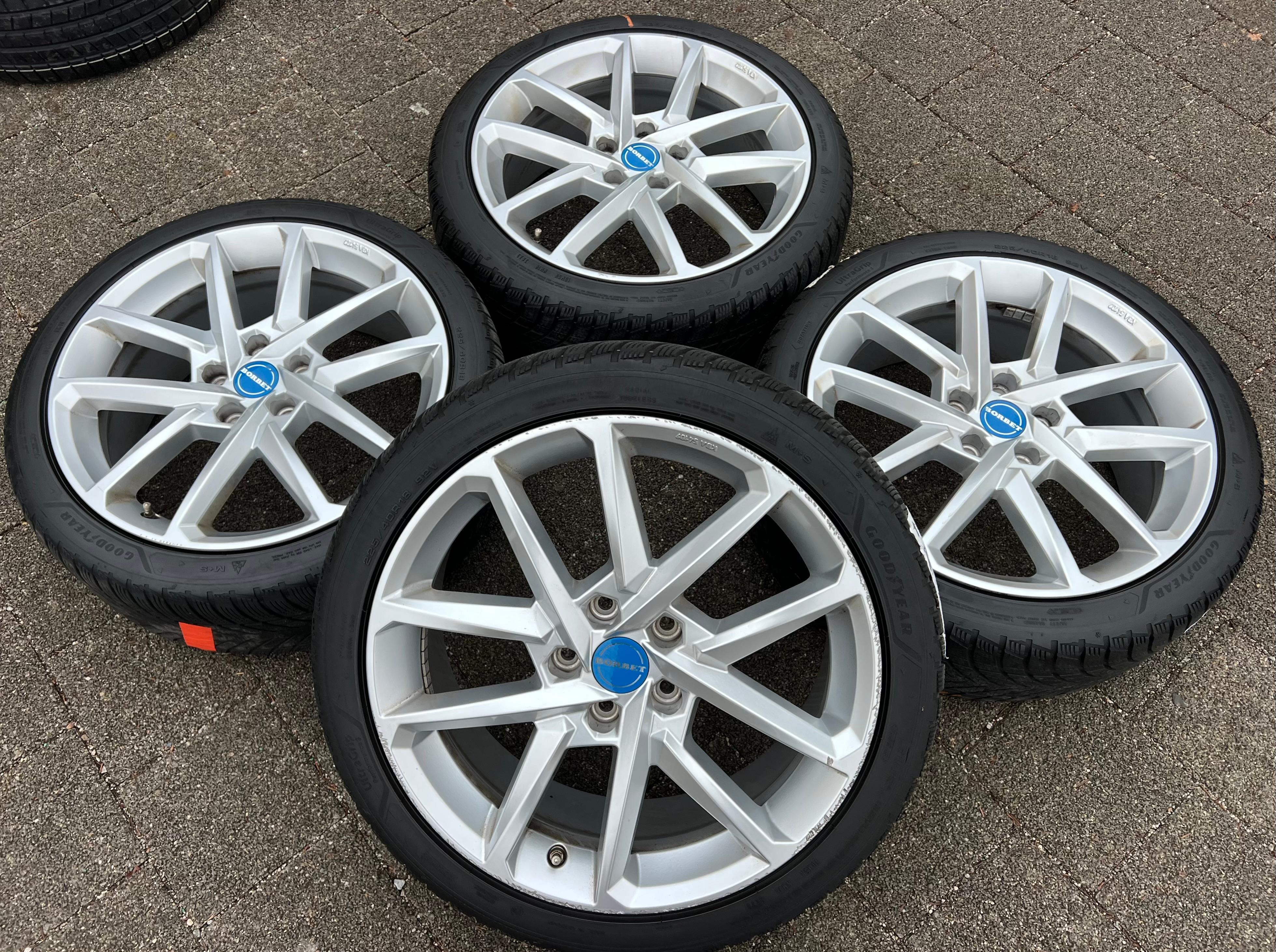 4 ALU 18" WINTERRÄDER VW PASSAT GOLF 7 T-ROC SEAT LEON SKODA OCTAVIA AUDI A3