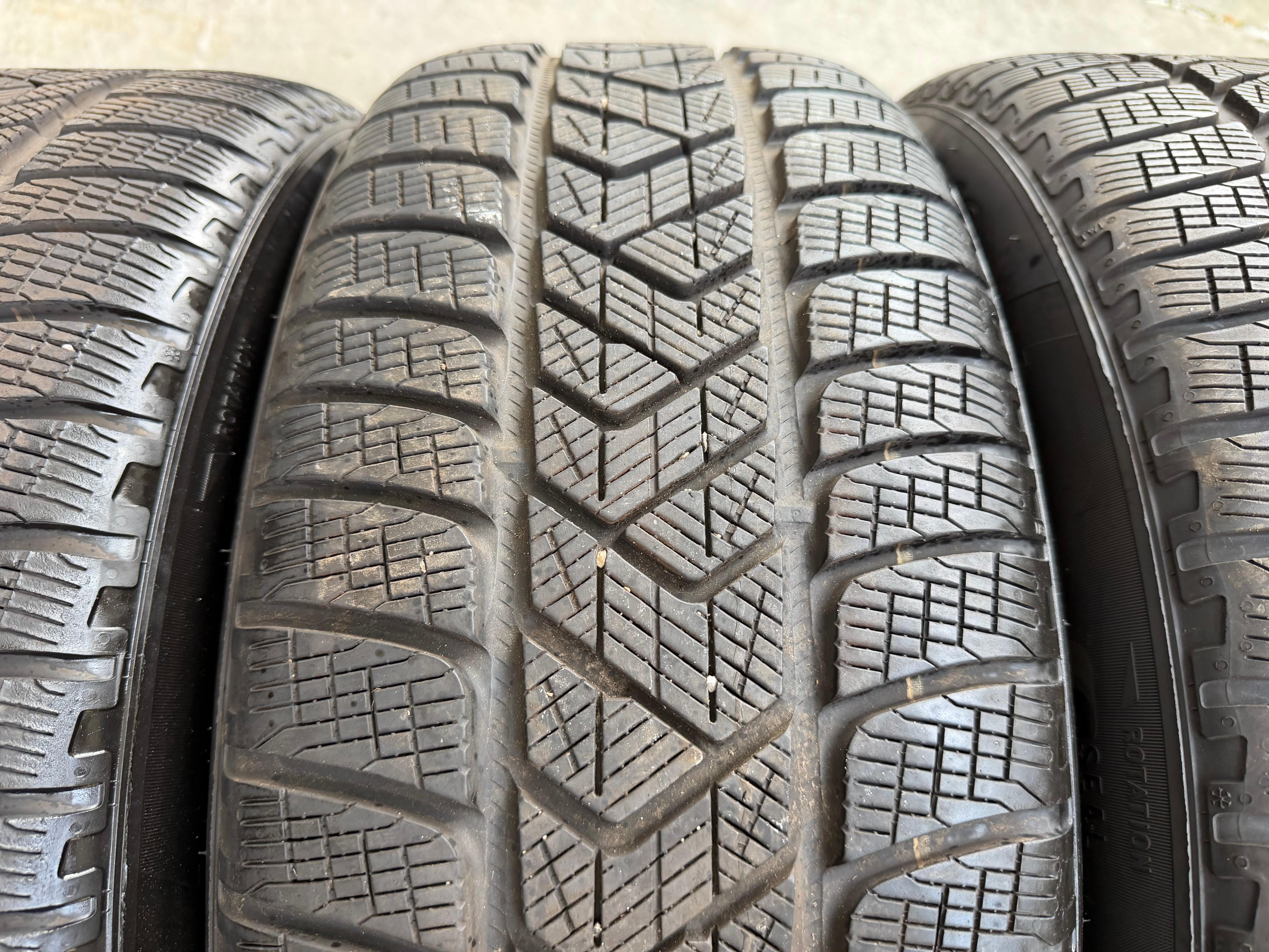 4 Winterräder Audi Q4 Skoda Elroq Enyak VW ID.4 ID.5 1EA601027B PIRELLI 2021