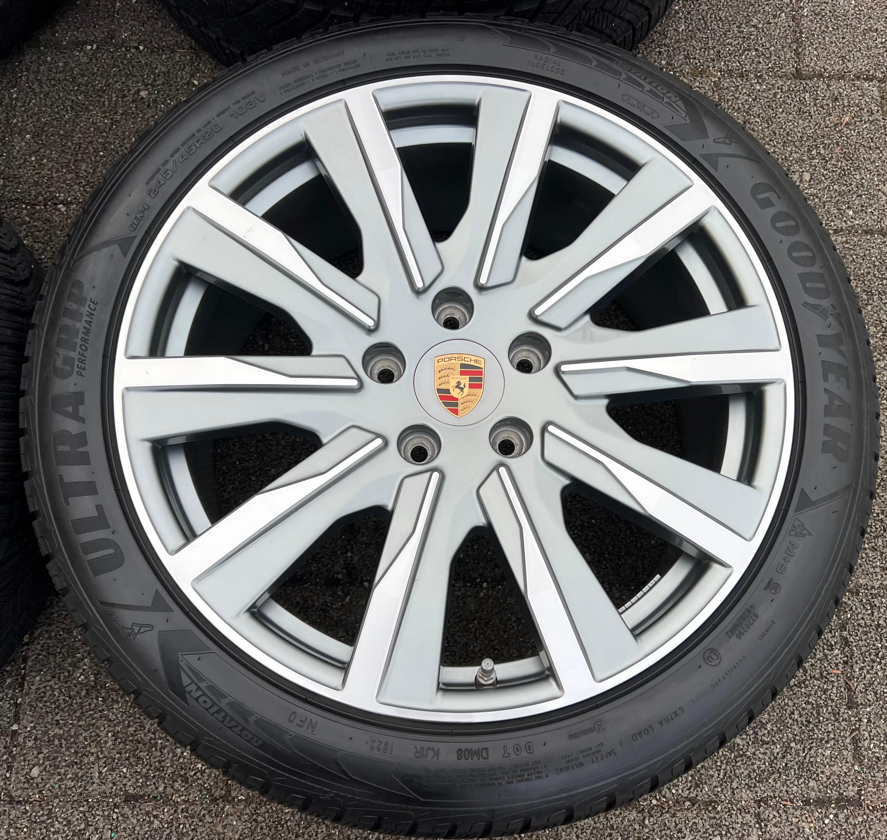 4 ORIGINAL 20" ALU WINTERRÄDER PORSCHE TAYCAN TEQUIPMENT RDKS FREIHAUS