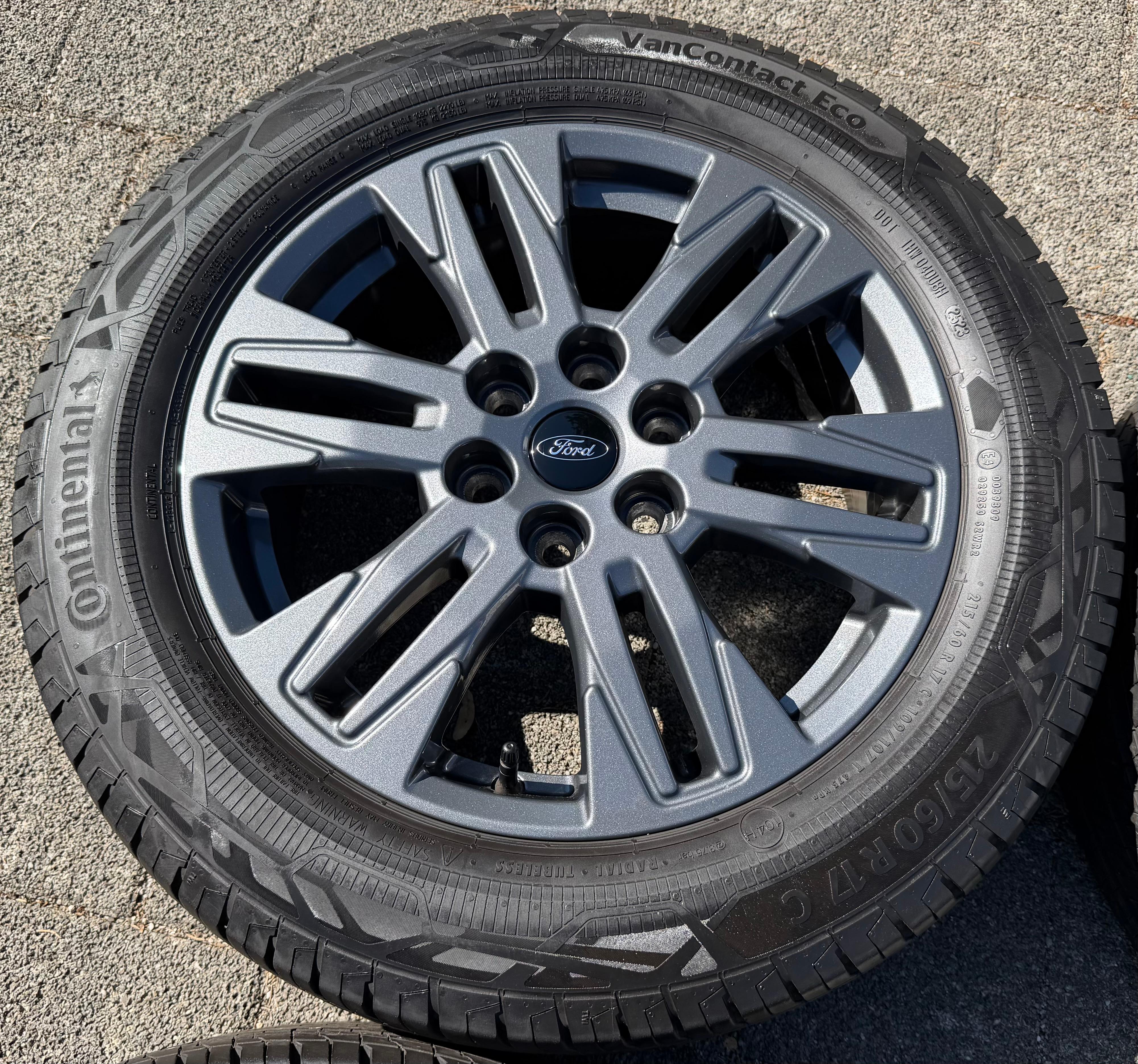 4 originele 17-inch aluminium Sommer-velgen voor Ford Transit Tourneo Custom NXN 2023, Continental PZ31-FA met bandenspanningscontrolesysteem (RDKS)