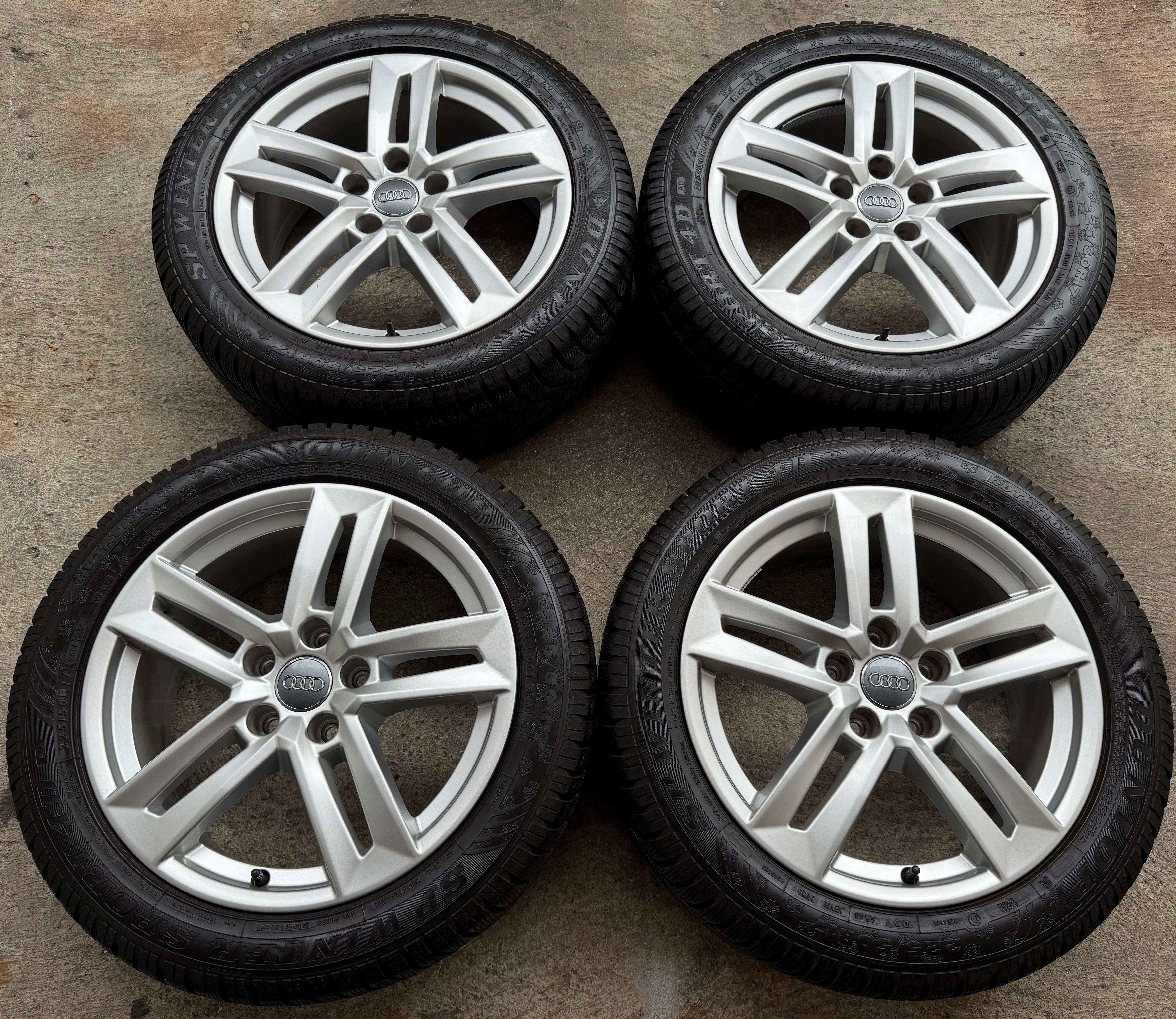 4 Original 17" Alu Winterräder Audi A4 B9 8W 8W0601025P 225/50R17 98H Dunlop