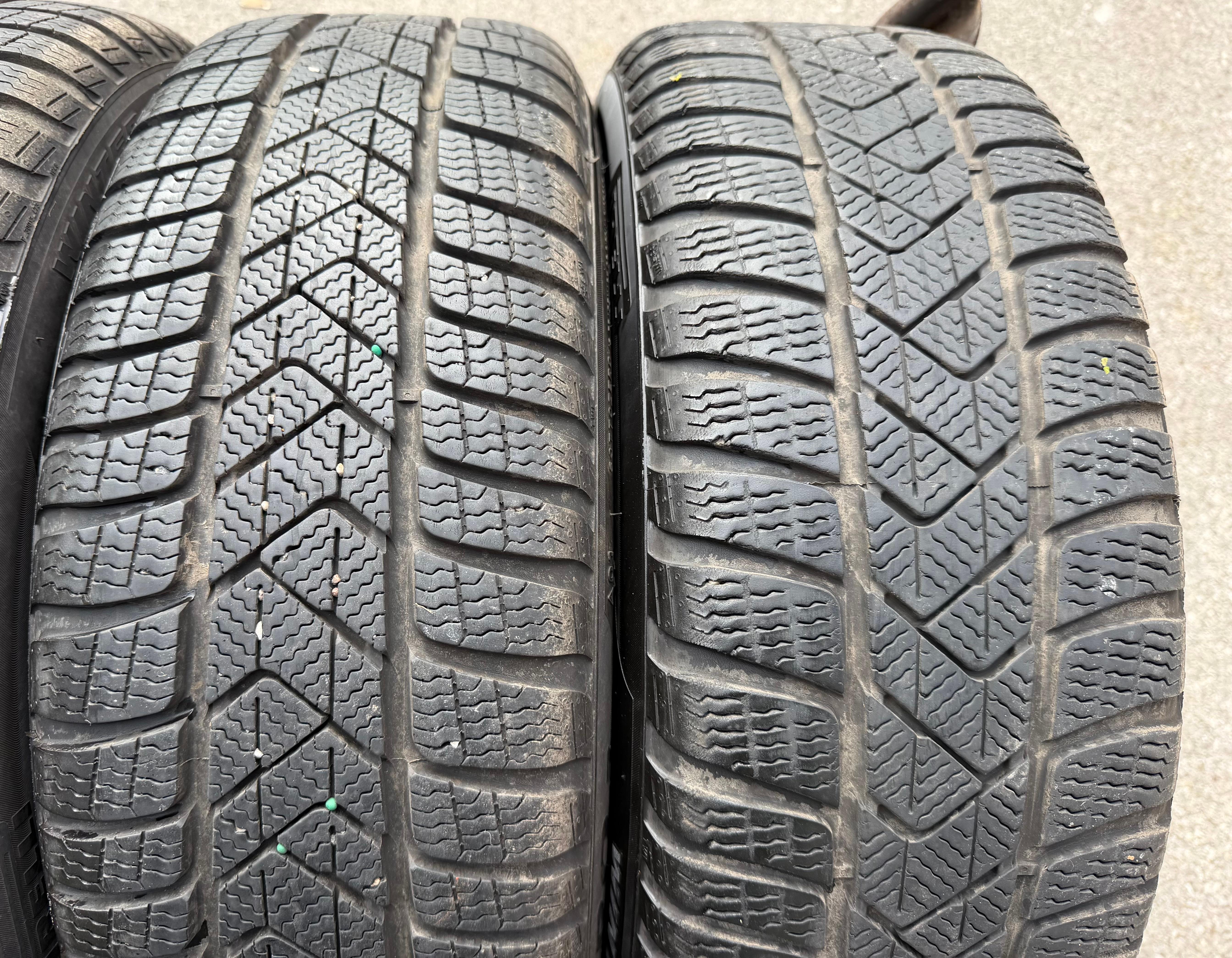 4 Original 17" Alu Winterräder Audi A3 S3 8Y 8Y0601025L 205/50R17 93H Pirelli 2024