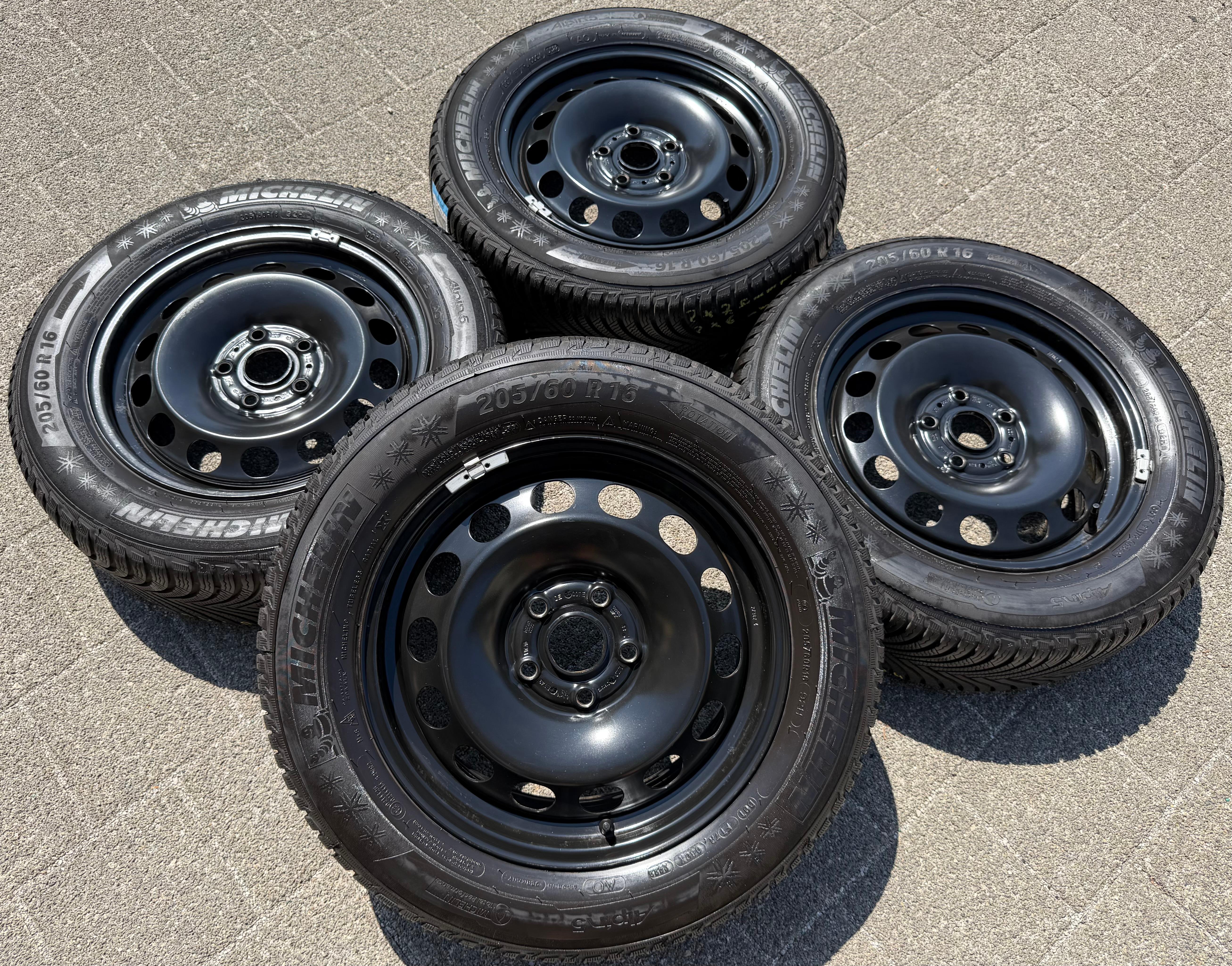 4 Winterräder AUDI Q2 GA VW T-Roc A11 205/60R16 92H Michelin 2022 TOP 5Q0601027CK