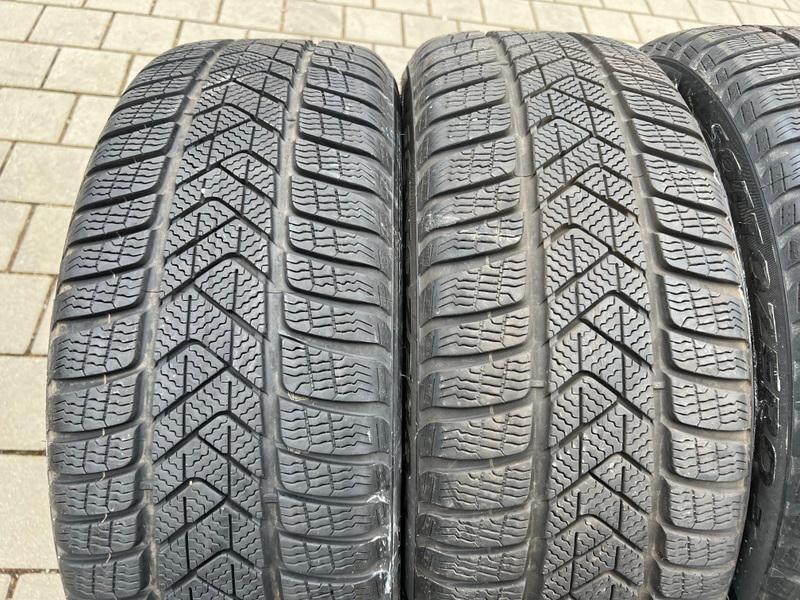 4 x 225/45R19 96V Winterreifen Pirelli Sottozero 3 Runflat 2x 7mm und 2x 6-6,5mm 2020 Freihaus