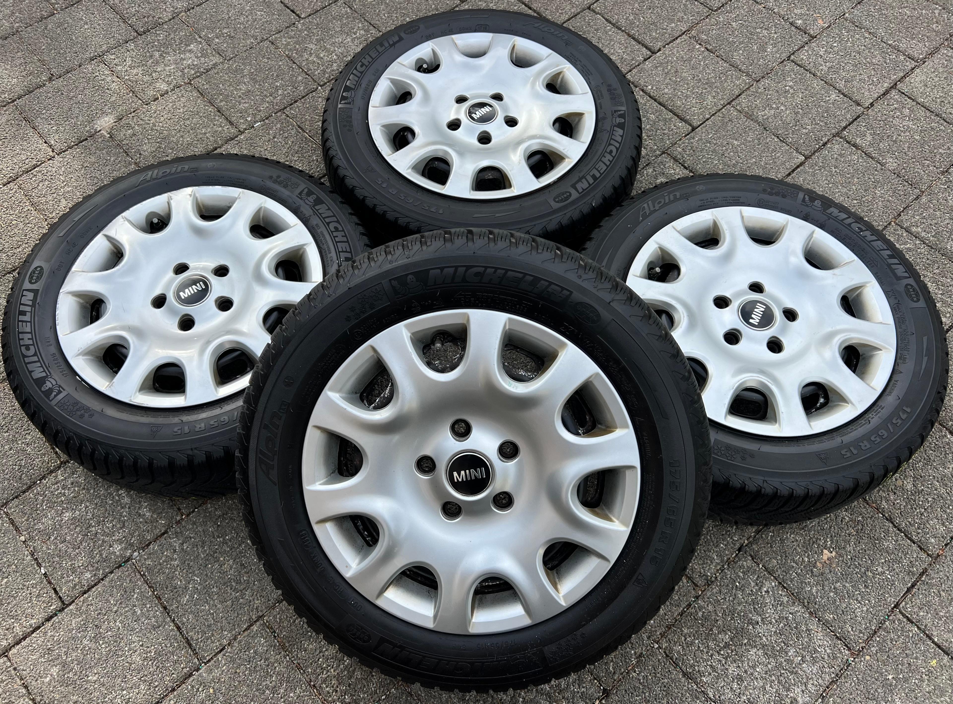 4 WINTERRÄDER MINI F55 F56 F57 175/65R15 84H RDKS 6851510 MICHELIN RDKS FREIHAUS