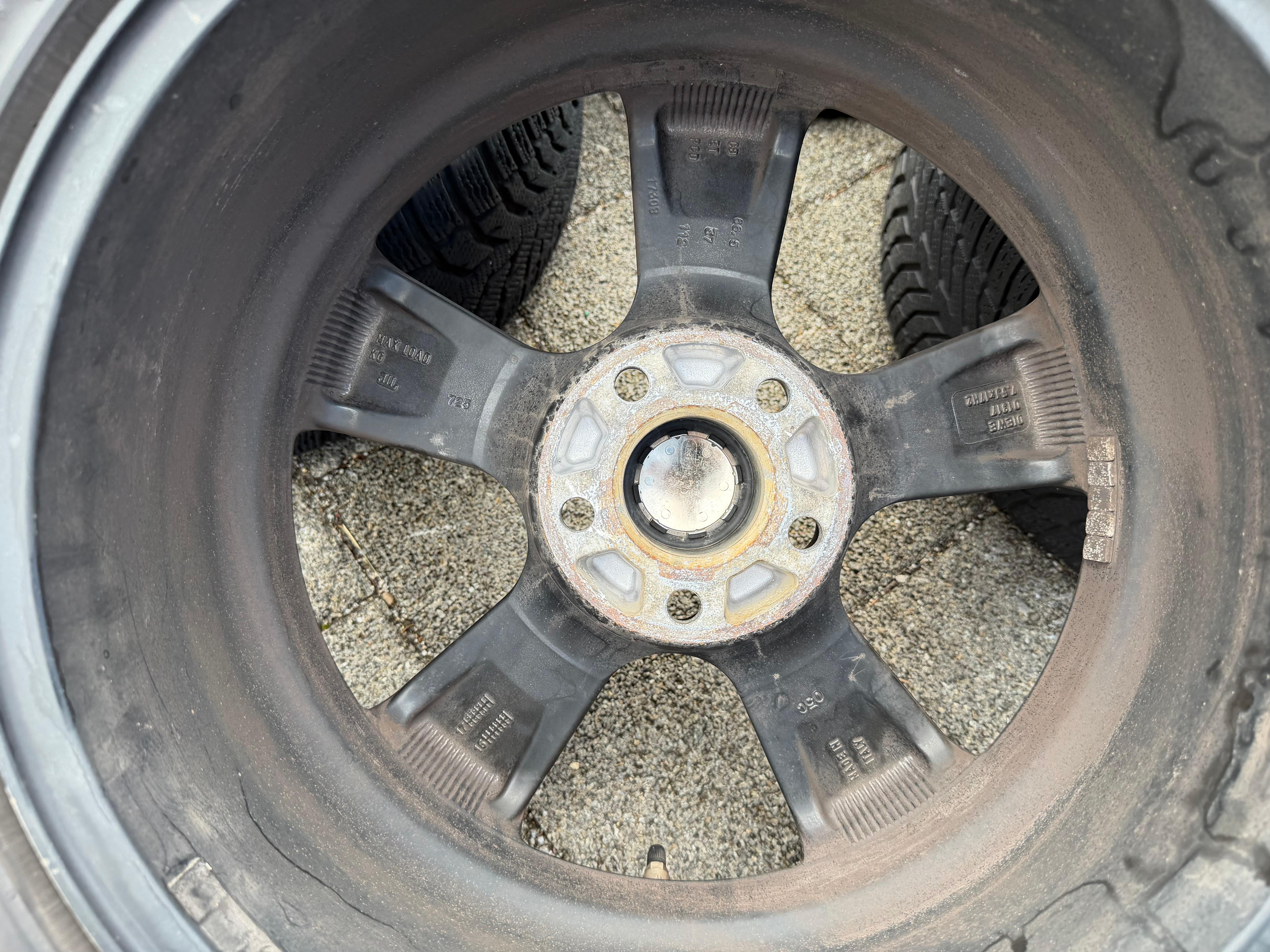 4 Alufelgen 17" Audi A4 A5 A6 Q5 Mercedes E-Klasse W212 W213 7,5x17 ET37