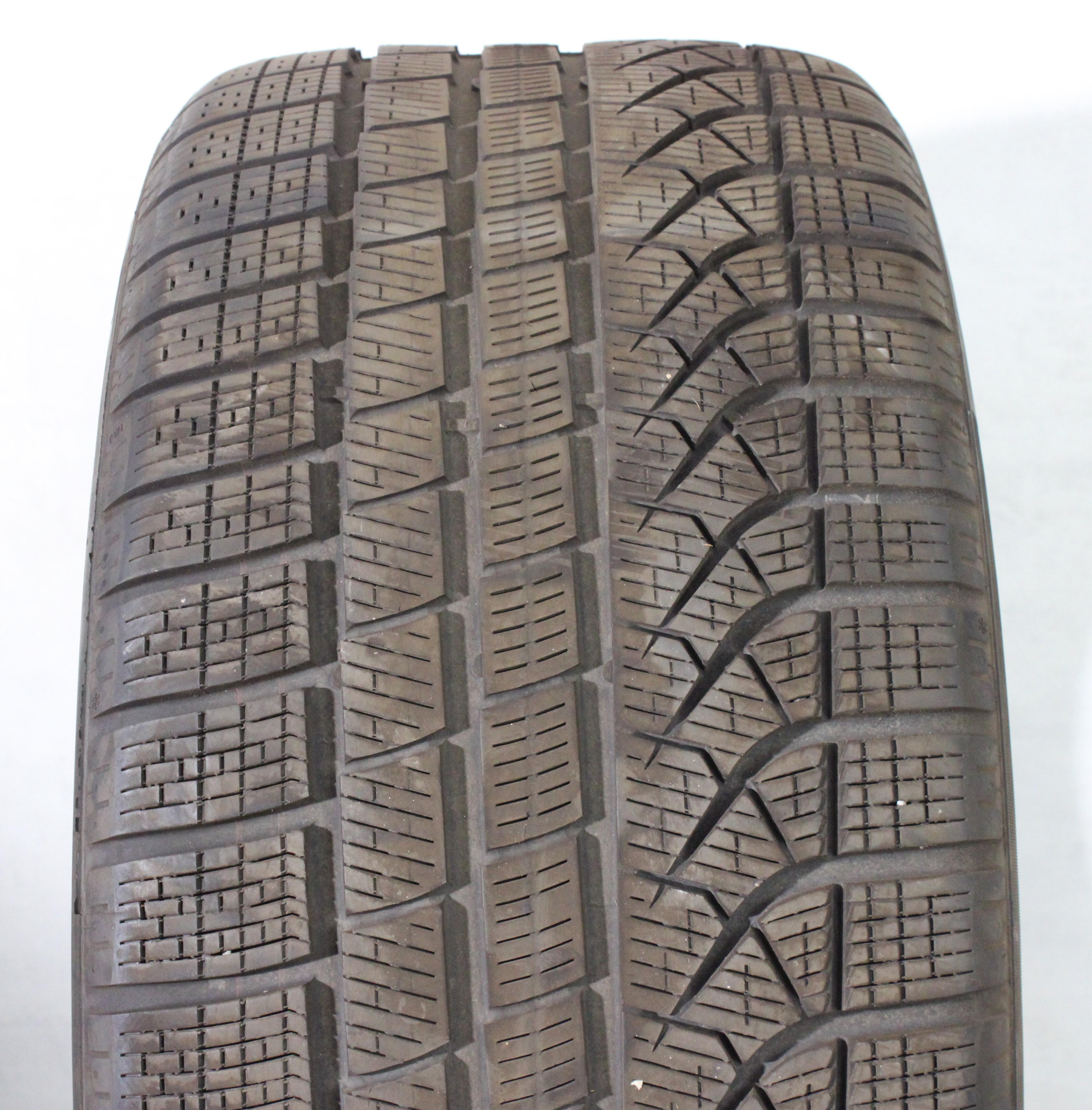 1 x 275/40R19 105H Winterreifen Pirelli Pzero Winter MO* 5,5-6mm 2024